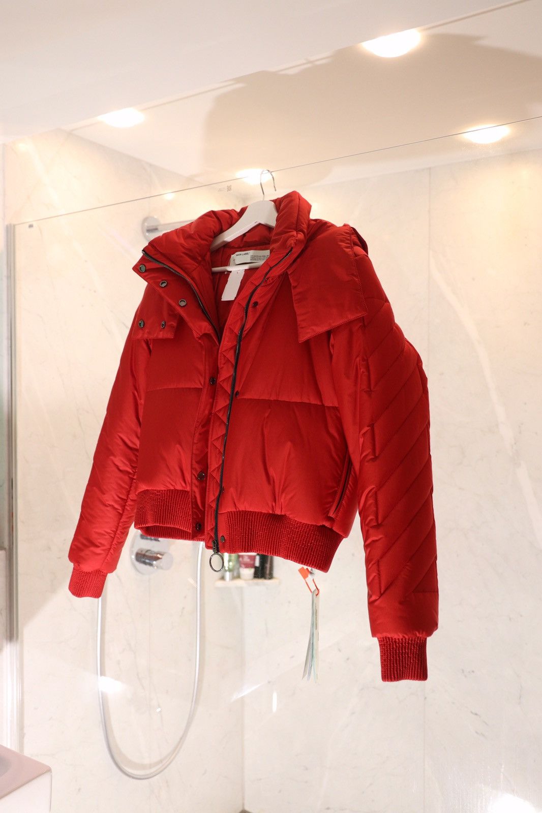 Off-White Off White Red Downjacket Size US S / EU 44-46 / 1 - 2 Thumbnail