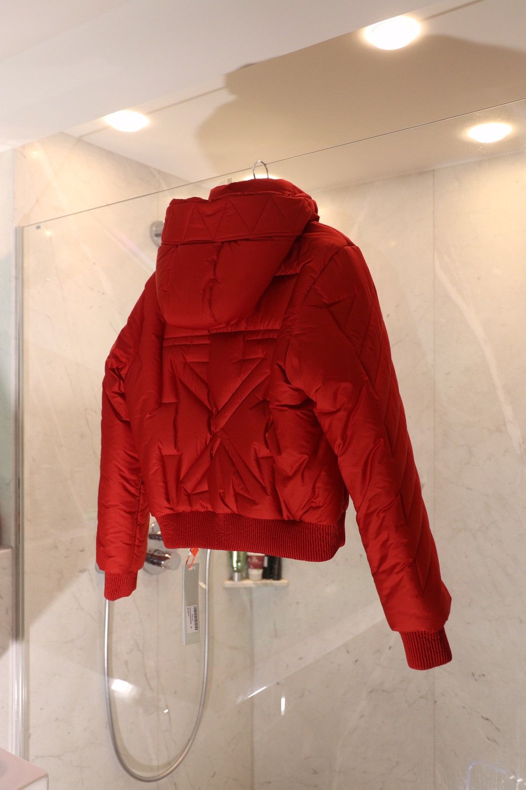 Off-White Off White Red Downjacket Size US S / EU 44-46 / 1 - 4 Thumbnail