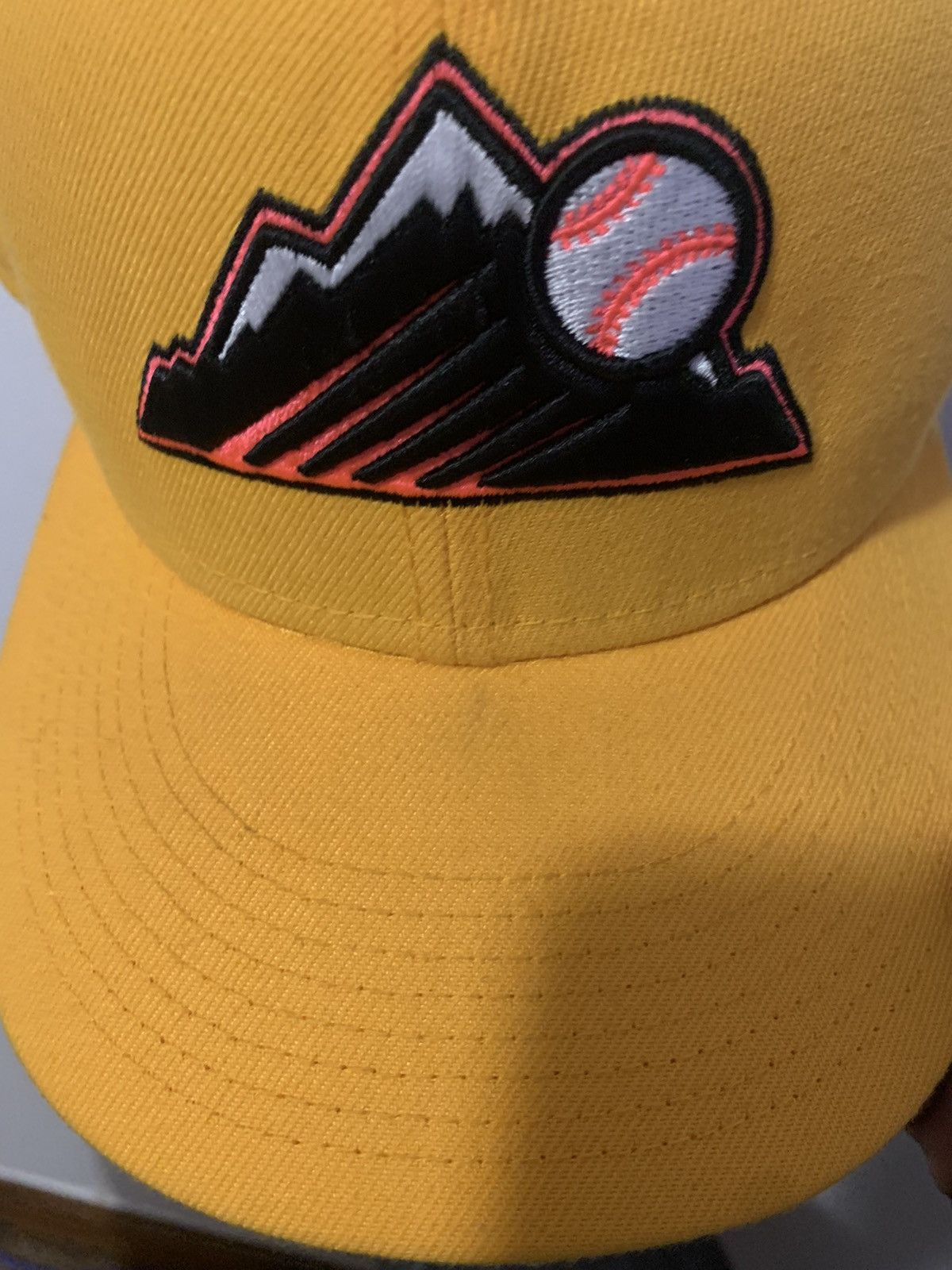 New Era exclusive fitted colorado rockies new era 59fifty 7 3 4 Size ONE SIZE - 6 Thumbnail