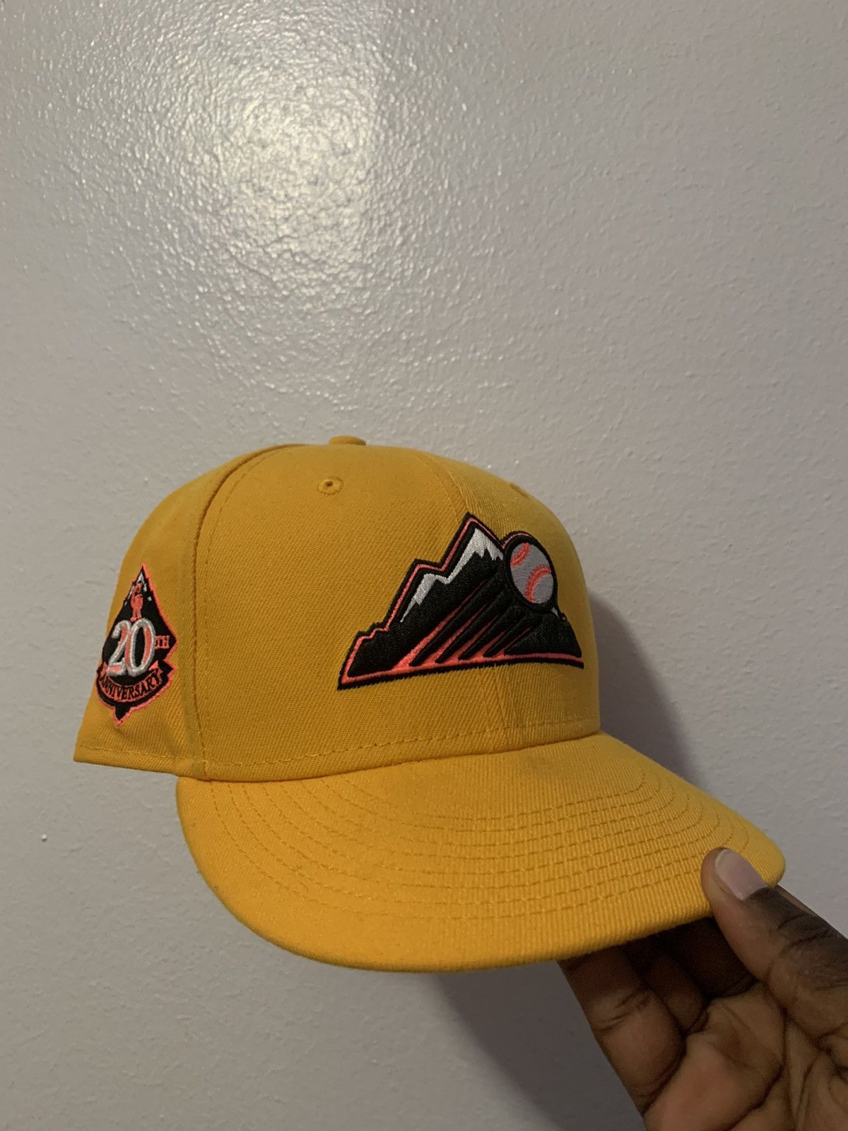 New Era exclusive fitted colorado rockies new era 59fifty 7 3 4 Size ONE SIZE - 1 Thumbnail