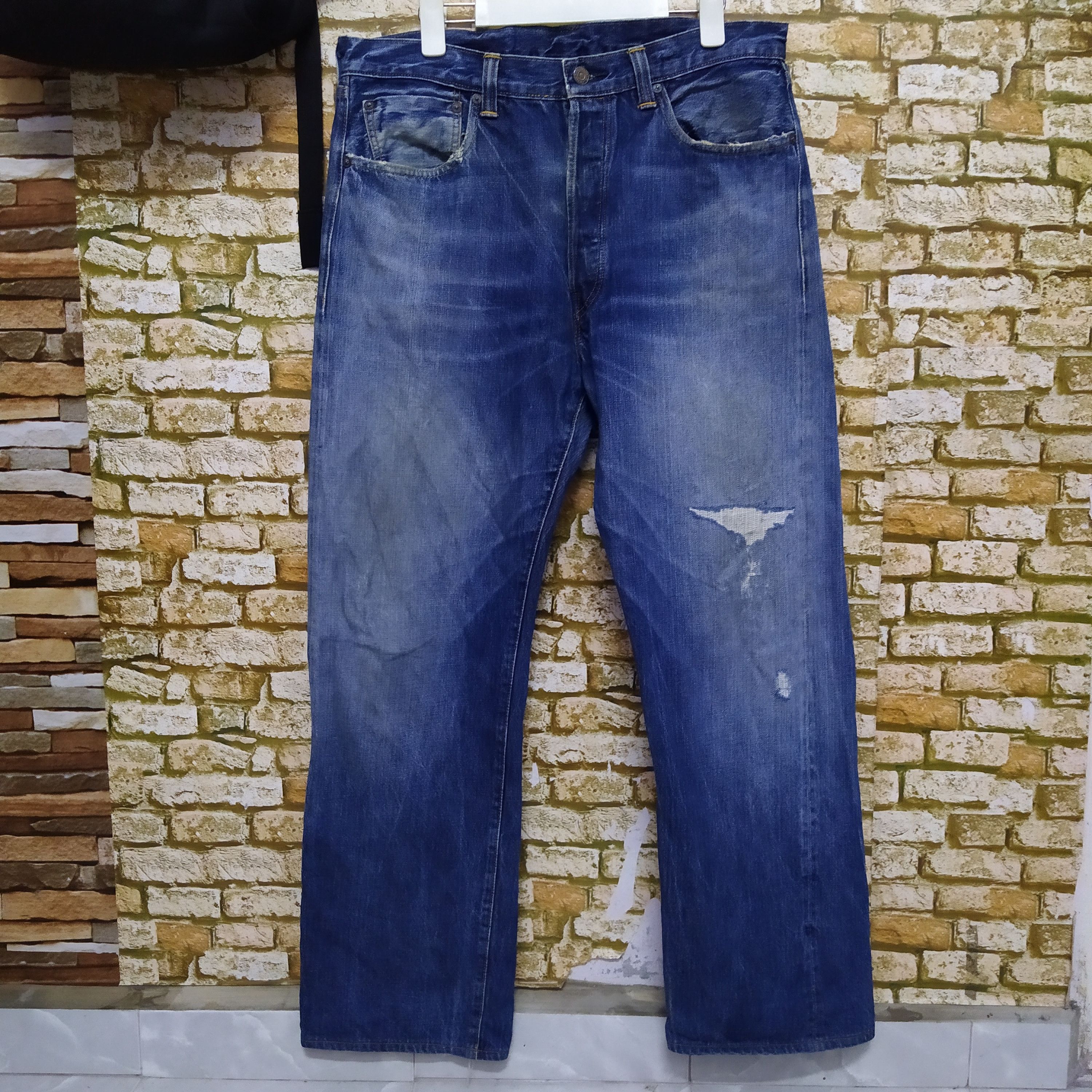 Levi's × Vintage 90s LEVIS 501XX REDLINE DENIM SELVEDGE KURT (D199) Size US 34 / EU 50 - 1 Thumbnail