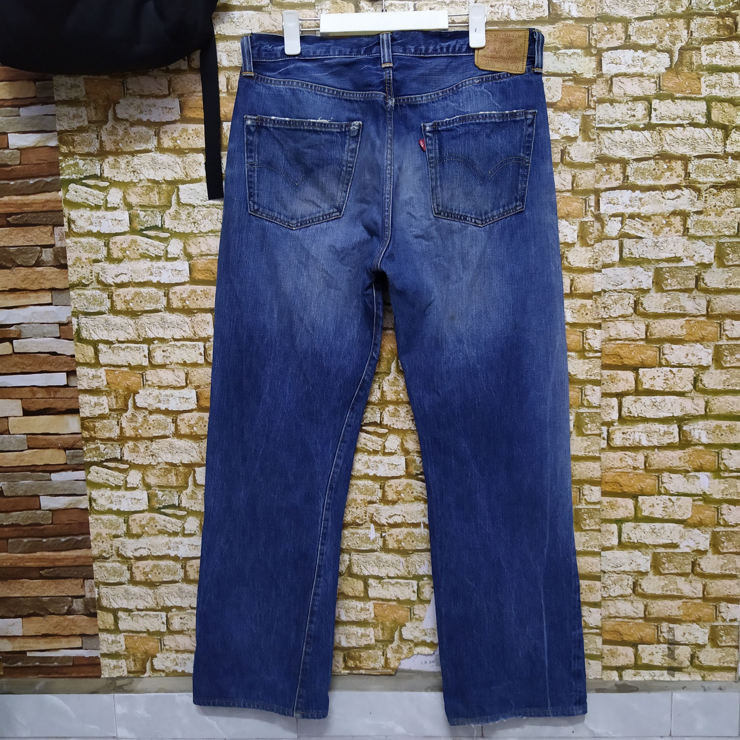 Levi's × Vintage 90s LEVIS 501XX REDLINE DENIM SELVEDGE KURT (D199) Size US 34 / EU 50 - 2 Thumbnail