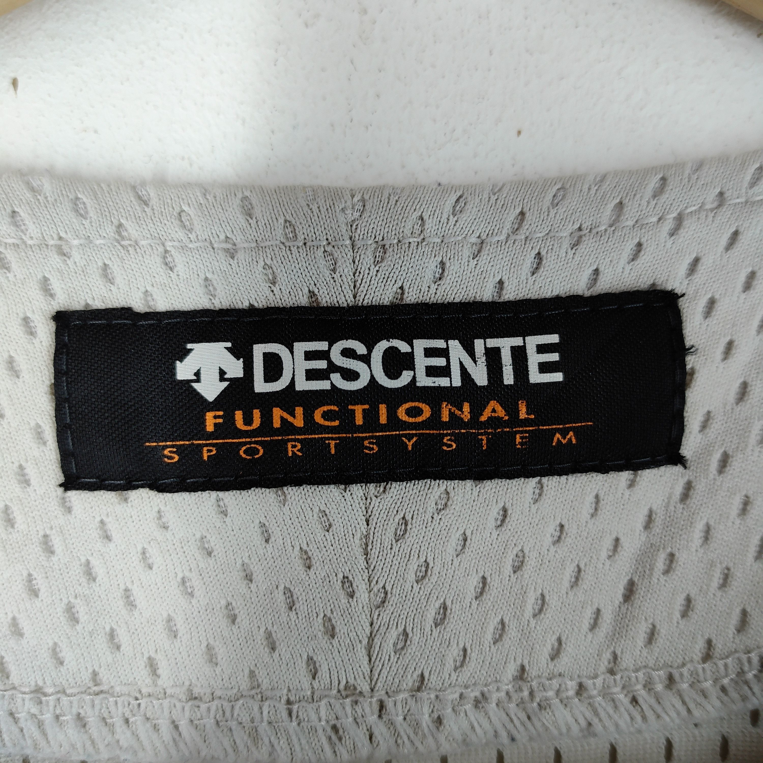 Descente Descente The Stadium Baseball Jerseys Size US M / EU 48-50 / 2 - 6 Thumbnail