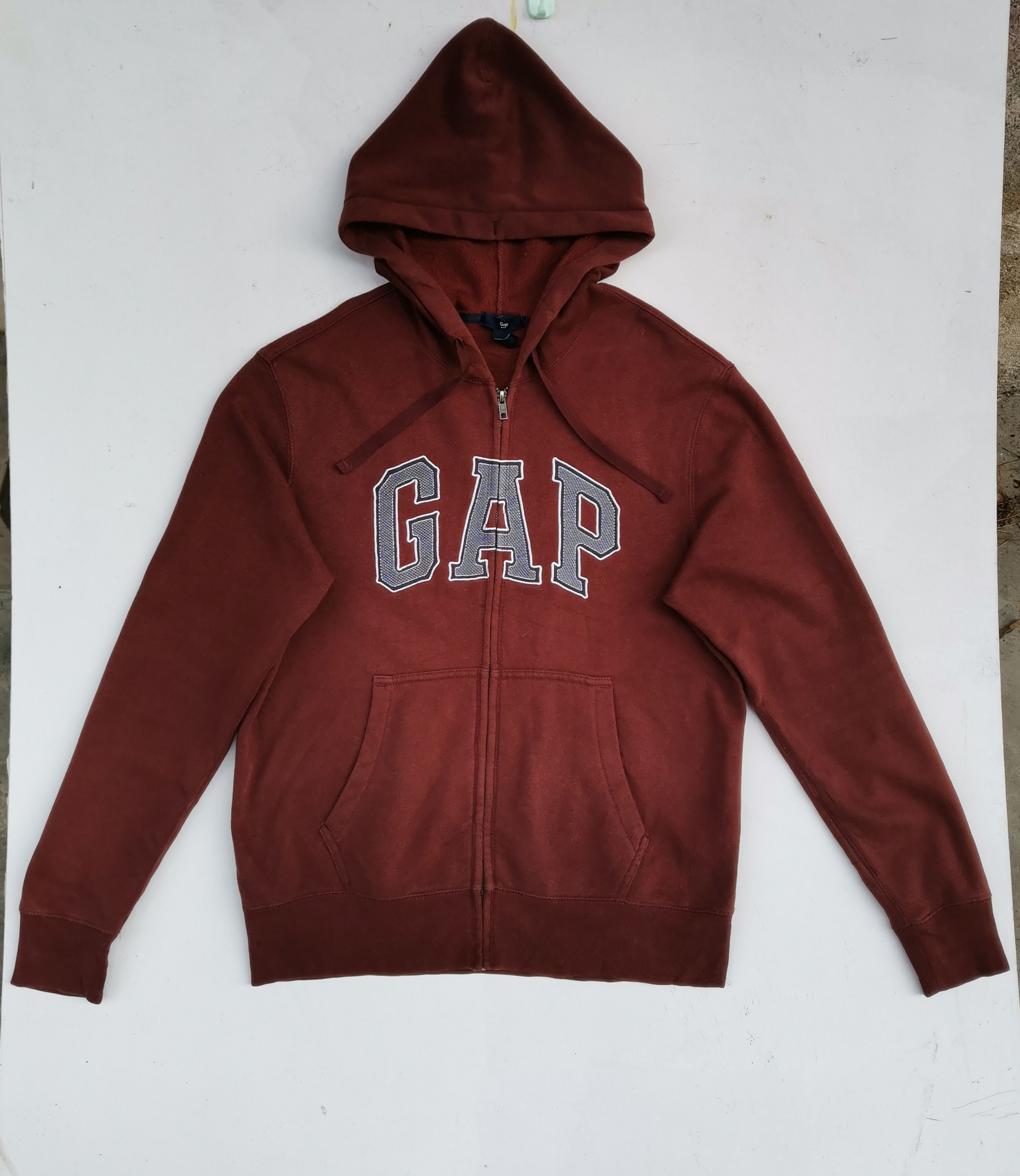 Gap Vintage Gap Spell Out Big Logo Sweatshirt Size US S / EU 44-46 / 1 - 7 Thumbnail