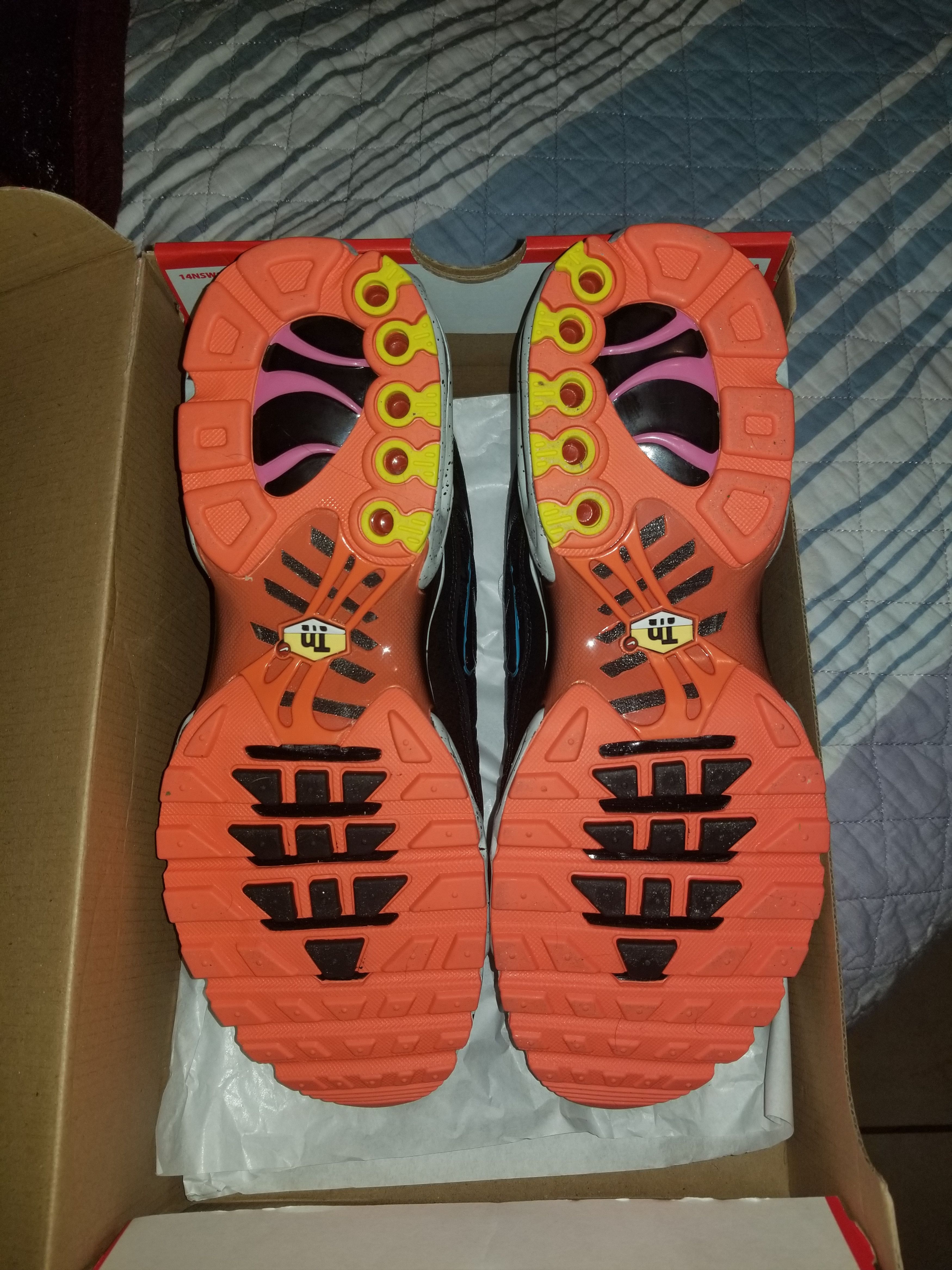 Nike Nike Air Max Plus Size 10 Size US 10 / EU 43 - 3 Thumbnail