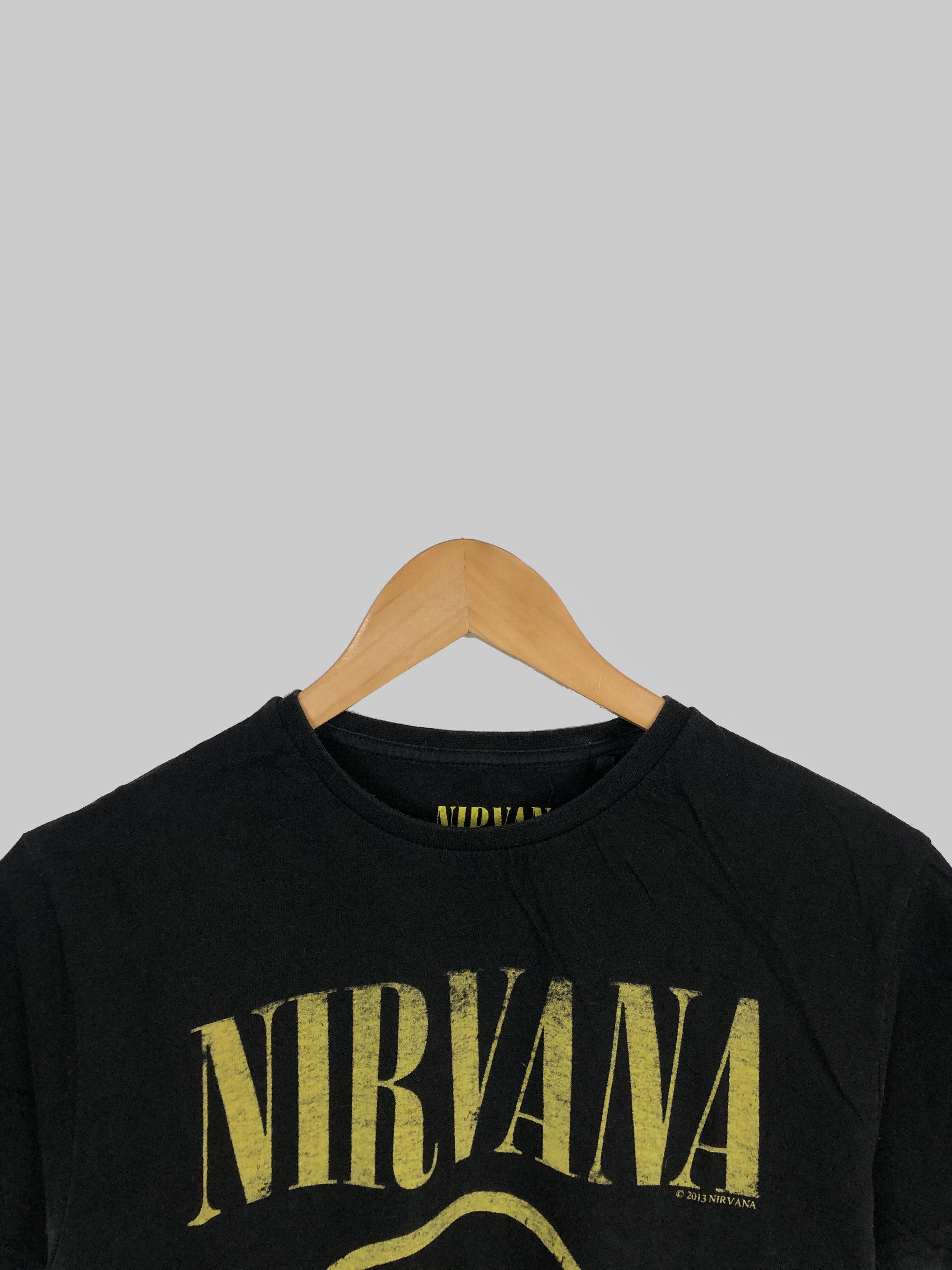 Band Tees Vintage 2013 Nirvana (Pearl Jam Foo Fighters) Size US M / EU 48-50 / 2 - 2 Thumbnail