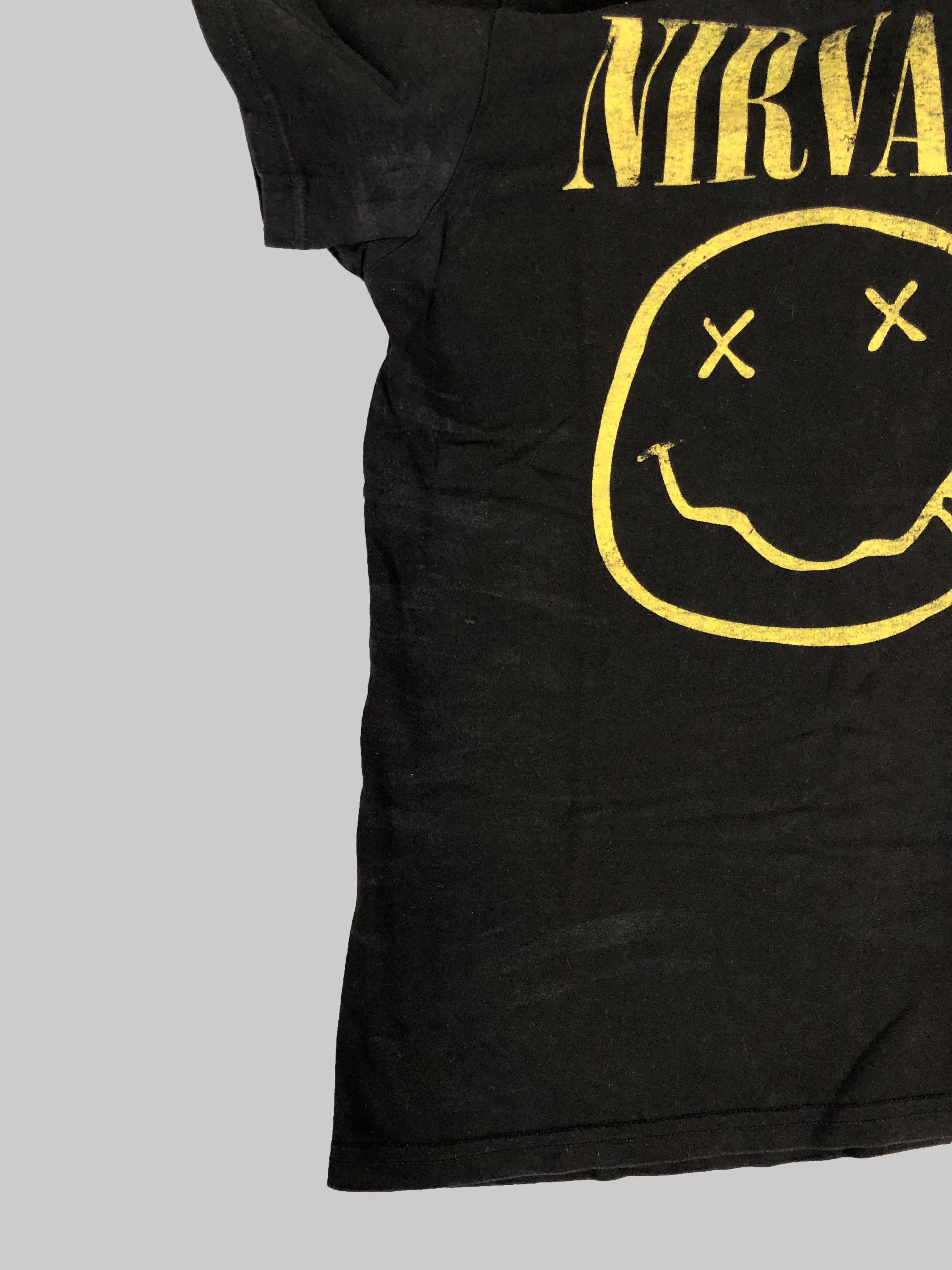 Band Tees Vintage 2013 Nirvana (Pearl Jam Foo Fighters) Size US M / EU 48-50 / 2 - 5 Thumbnail