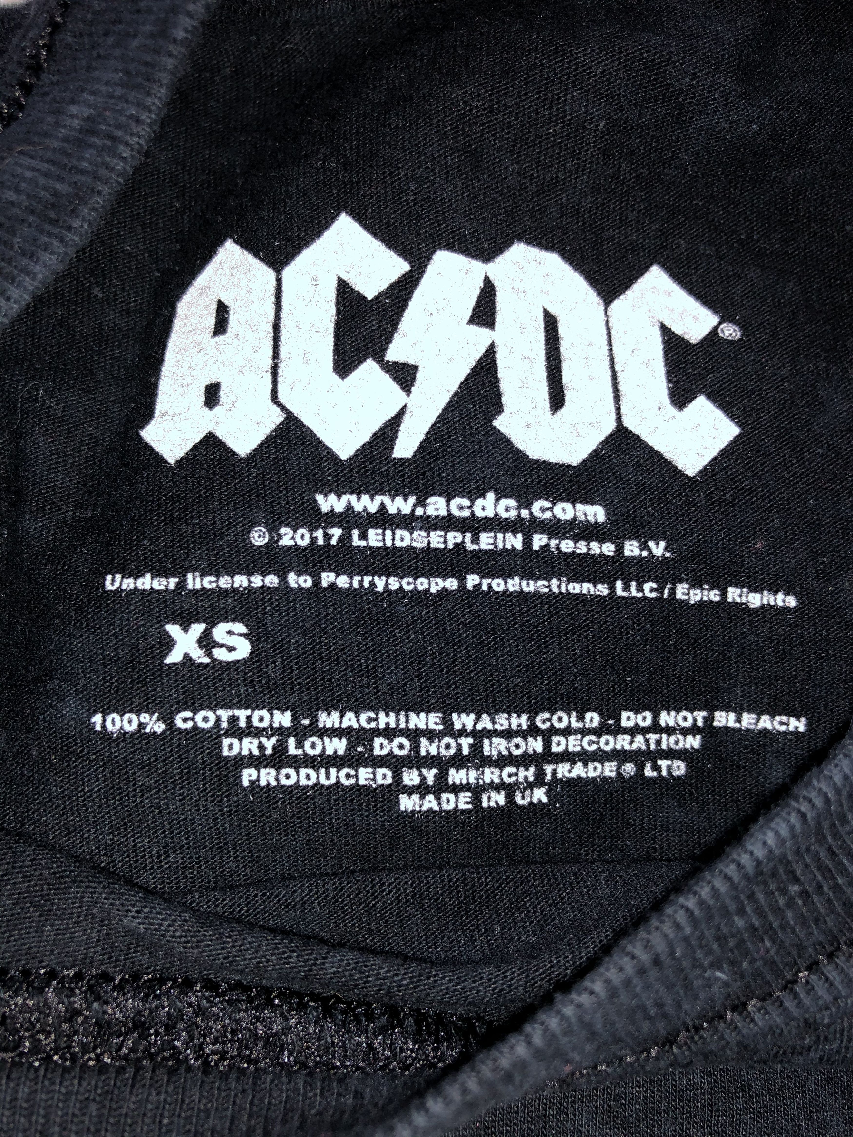 AC/DC Vintage 2017 AC/DC t-shirt (Led Zeppelin Guns N' Roses) Size US XS / EU 42 / 0 - 7 Thumbnail