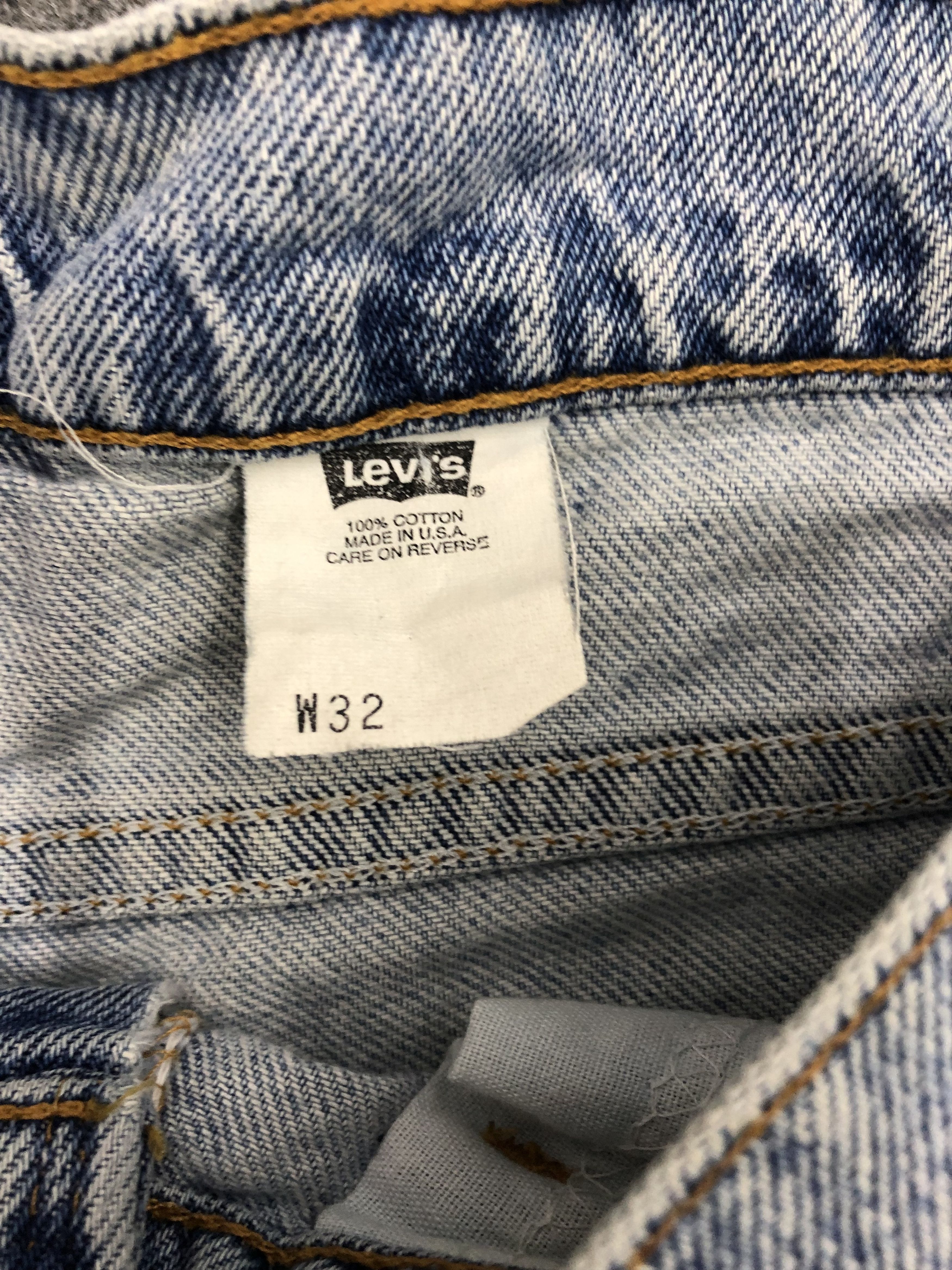 Levi's Vintage Levis 560 Denim DP1164 Size US 31 - 7 Thumbnail