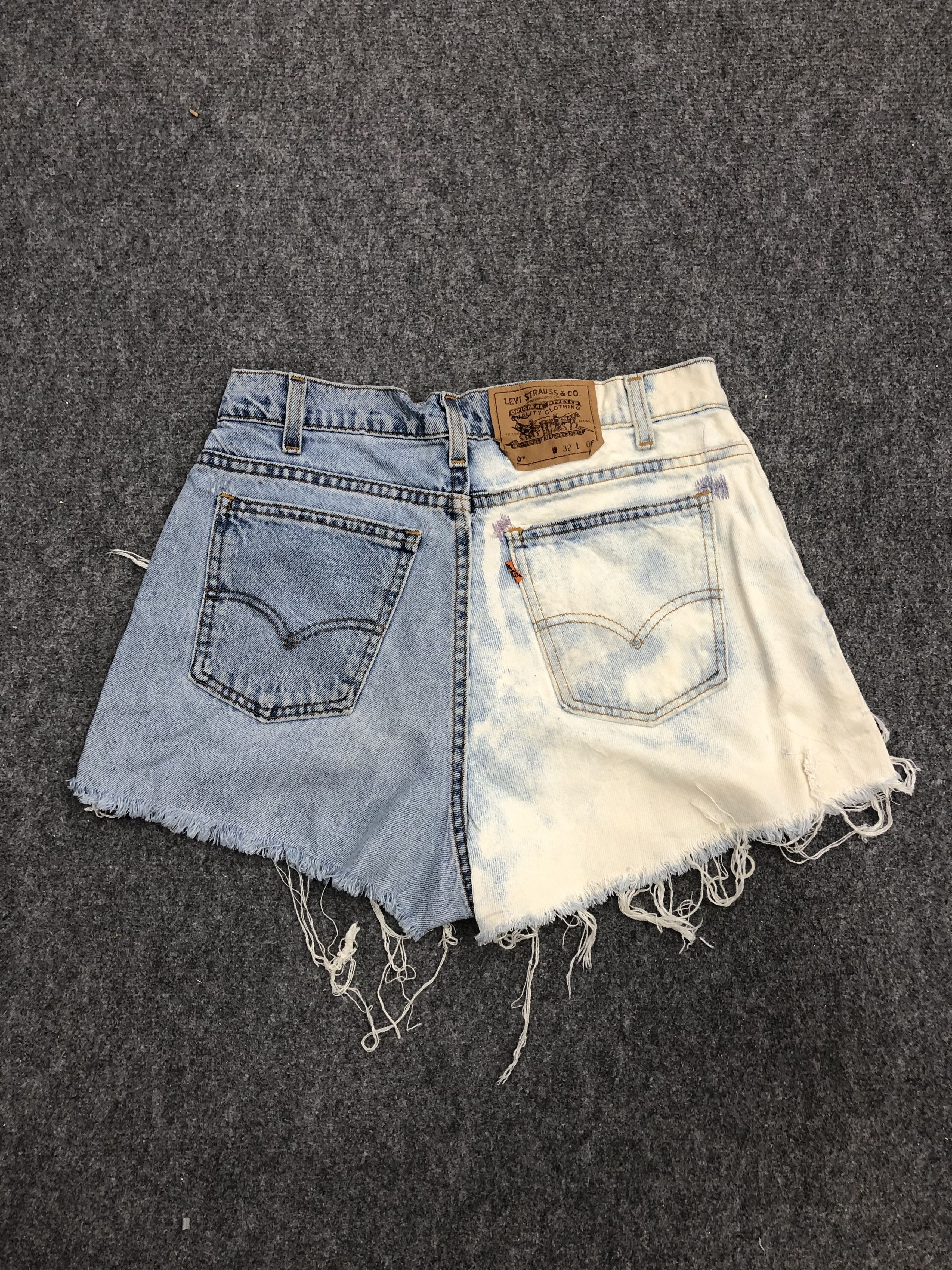 Levi's Vintage Levis 560 Denim DP1164 Size US 31 - 3 Thumbnail