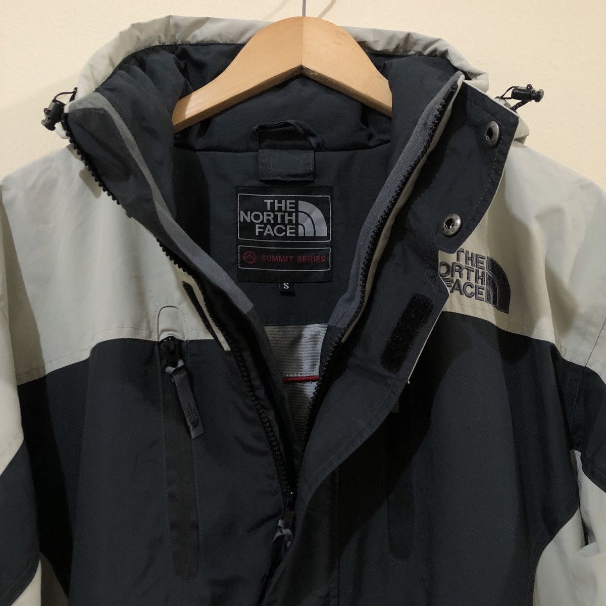The North Face The North Face Hyvent Alpha Gore-Tex Jacket Size US S / EU 44-46 / 1 - 3 Thumbnail
