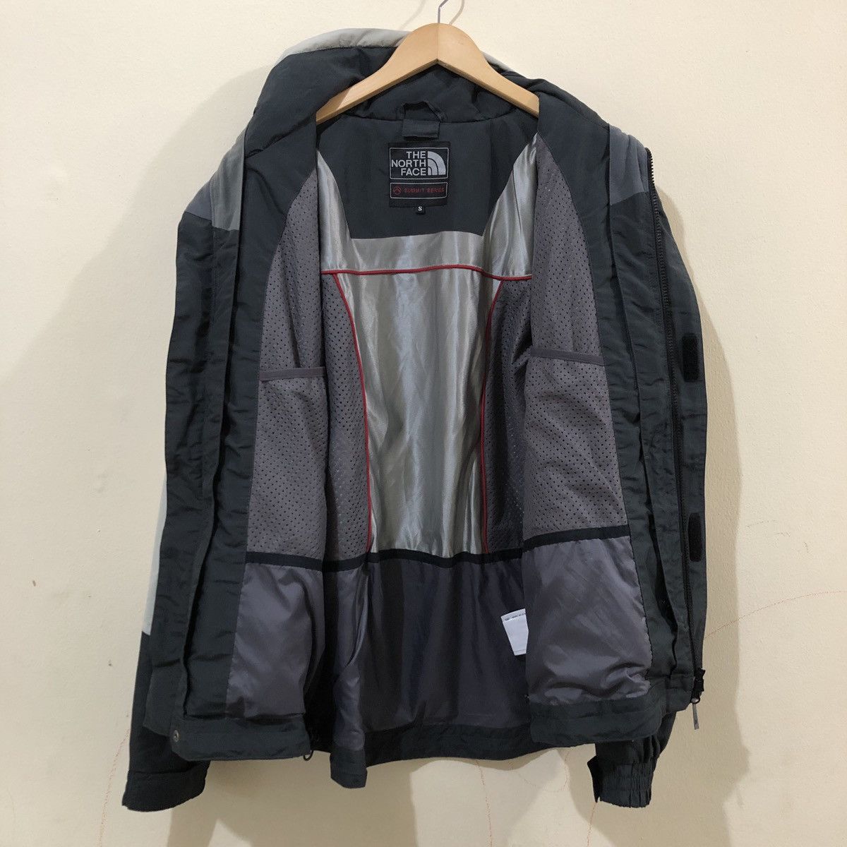 The North Face The North Face Hyvent Alpha Gore-Tex Jacket Size US S / EU 44-46 / 1 - 6 Thumbnail