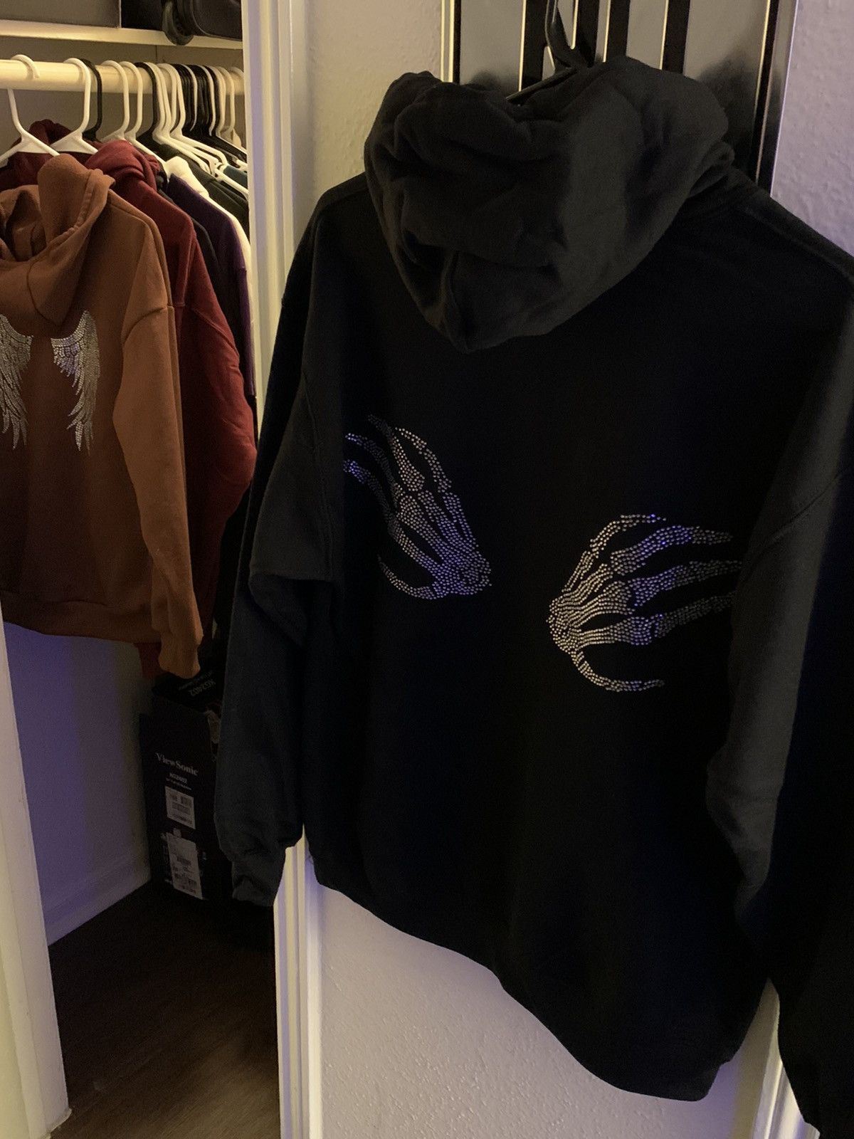 Vintage Rhinestones Skeleton Hands and Cross Hoodie Size US M / EU 48-50 / 2 - 13 Thumbnail