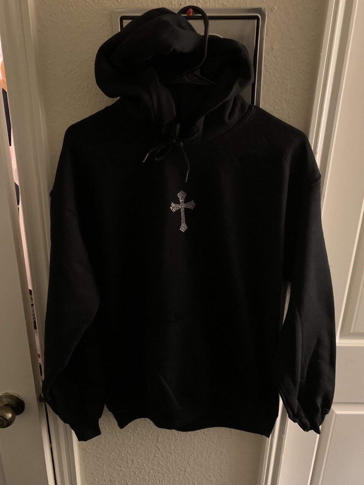 Vintage Rhinestones Skeleton Hands and Cross Hoodie Size US M / EU 48-50 / 2 - 16 Thumbnail