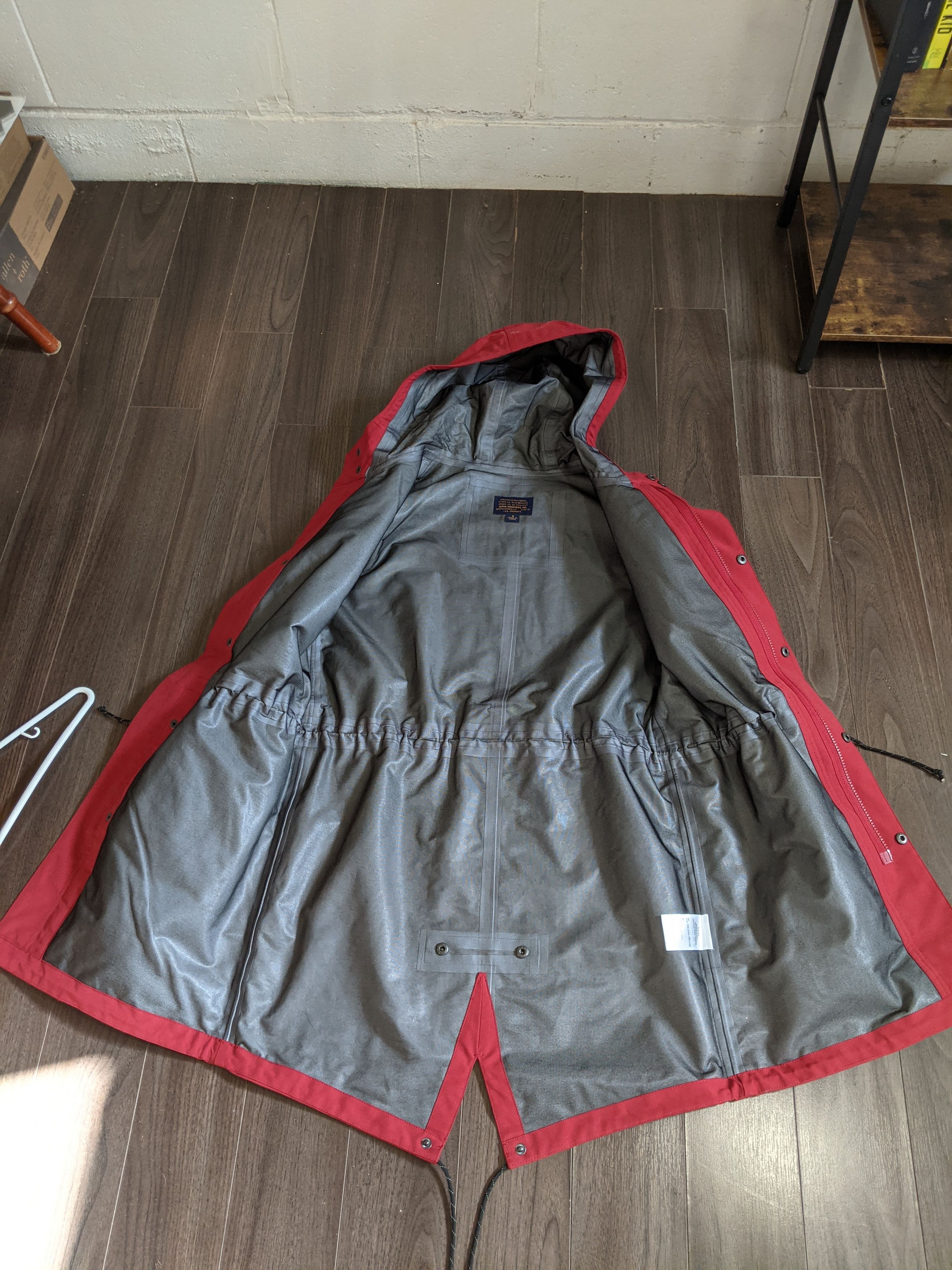 Alpha Industries ALPHA INDUSTRIES - Exclusive Deluge Fishtail Parka - Red Size US S / EU 44-46 / 1 - 4 Thumbnail