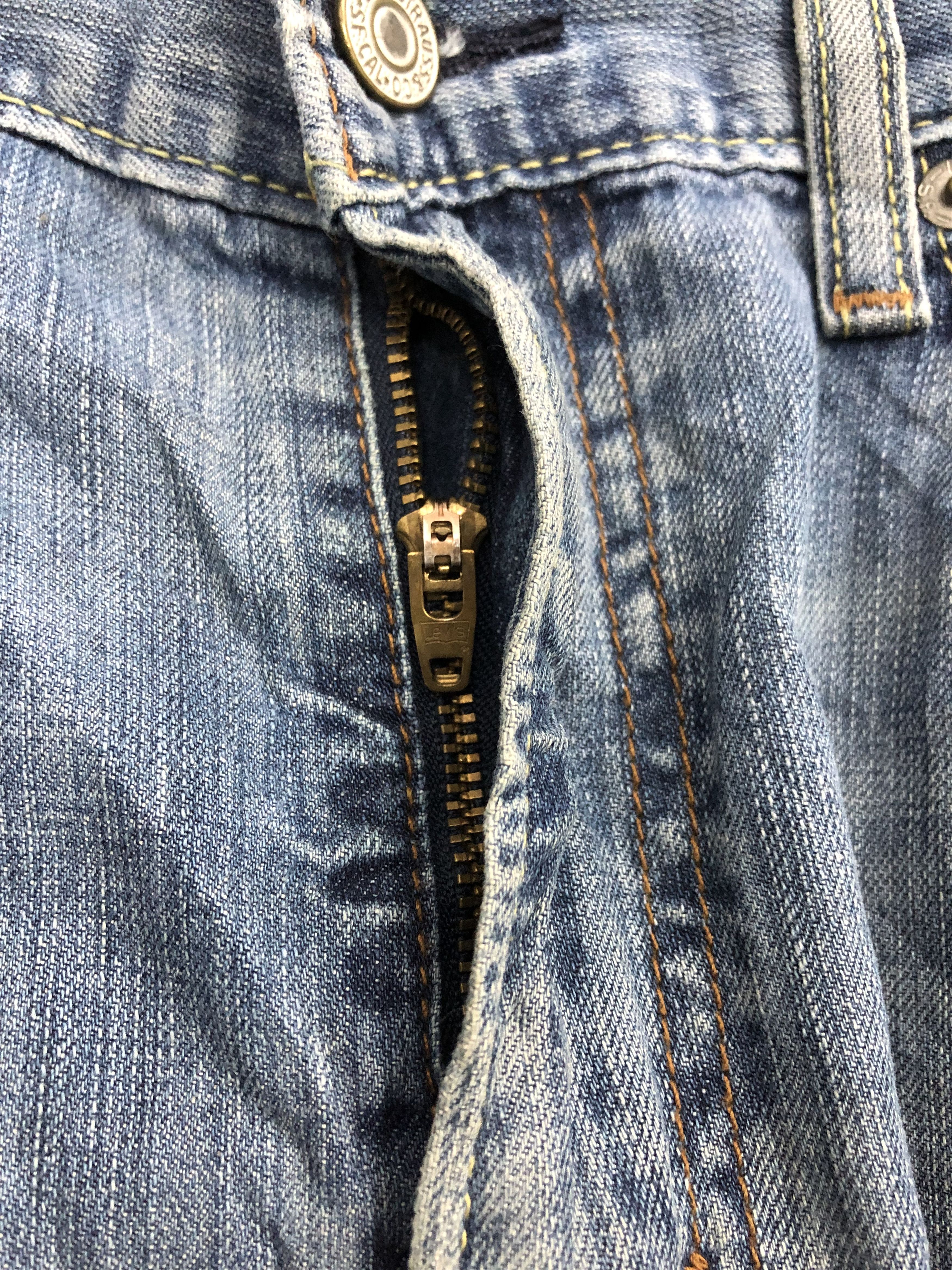 Levi's Vintage Levis 559 Denim DP1179 Size US 37 - 9 Thumbnail