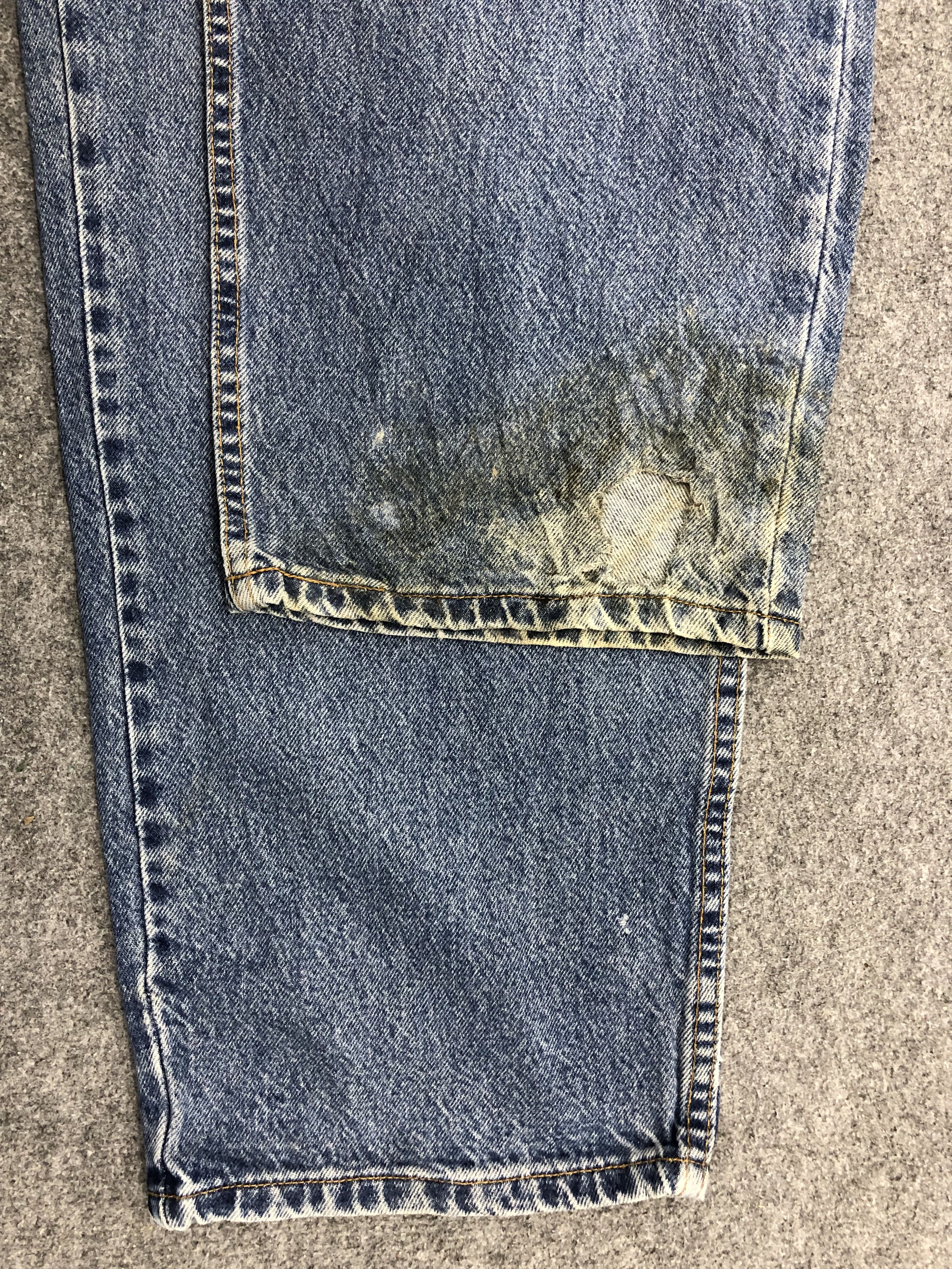 Levi's Vintage Levis Light Wash Denim DP1196 Size US 44 / EU 60 - 10 Thumbnail