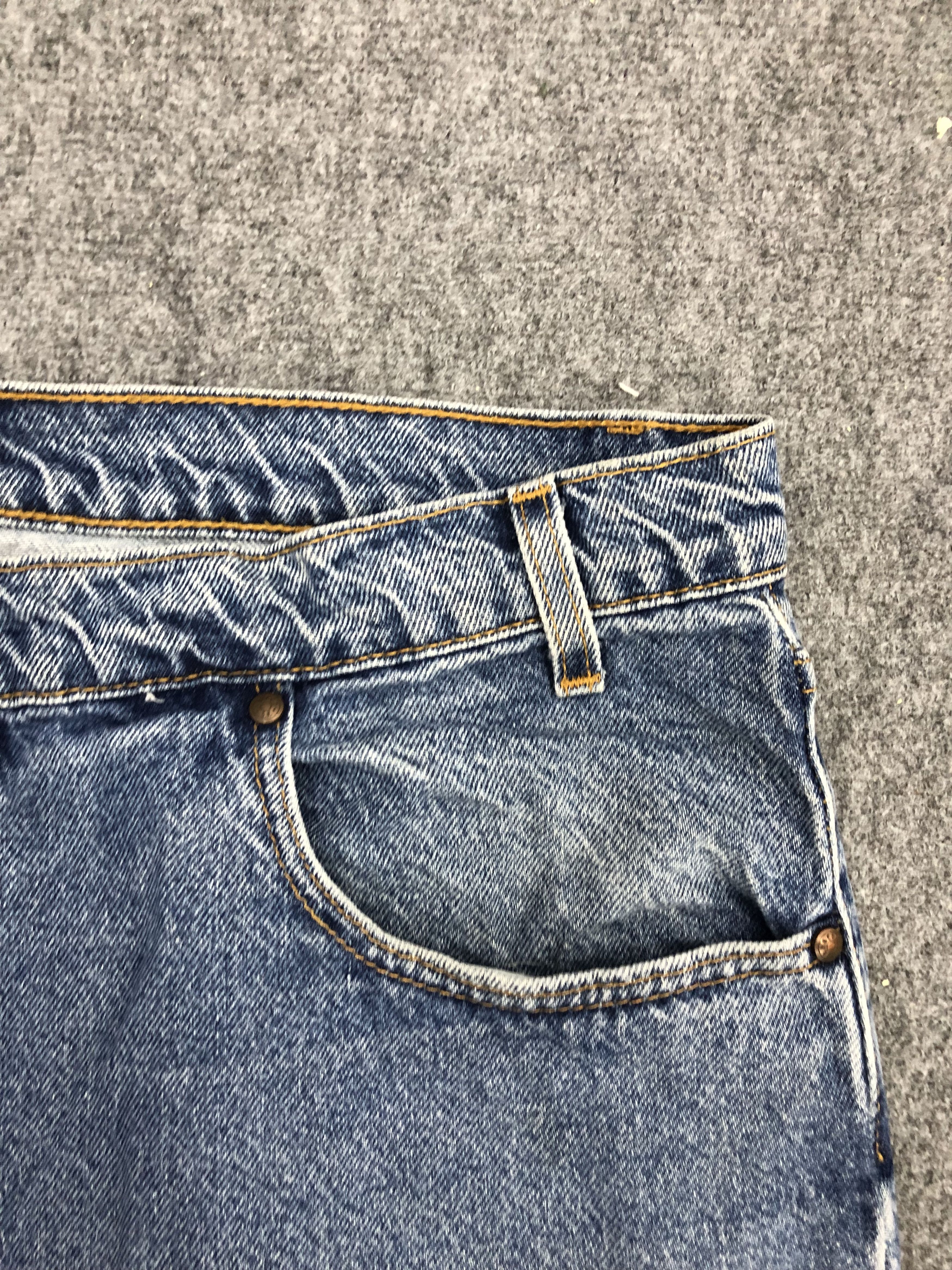 Levi's Vintage Levis Light Wash Denim DP1196 Size US 44 / EU 60 - 6 Thumbnail