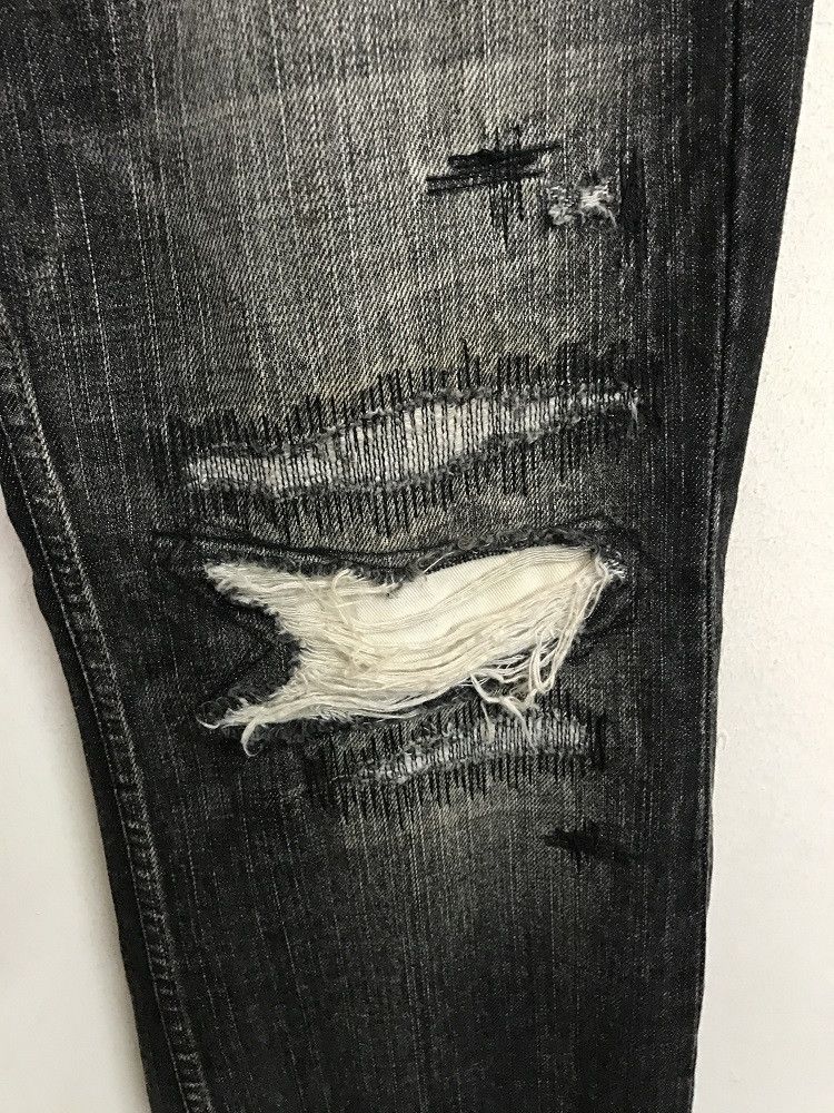 Vintage A.R.K Japan Stone Wash Rips Zigzag Ripped Distressed Denim Size US 32 / EU 48 - 10 Thumbnail