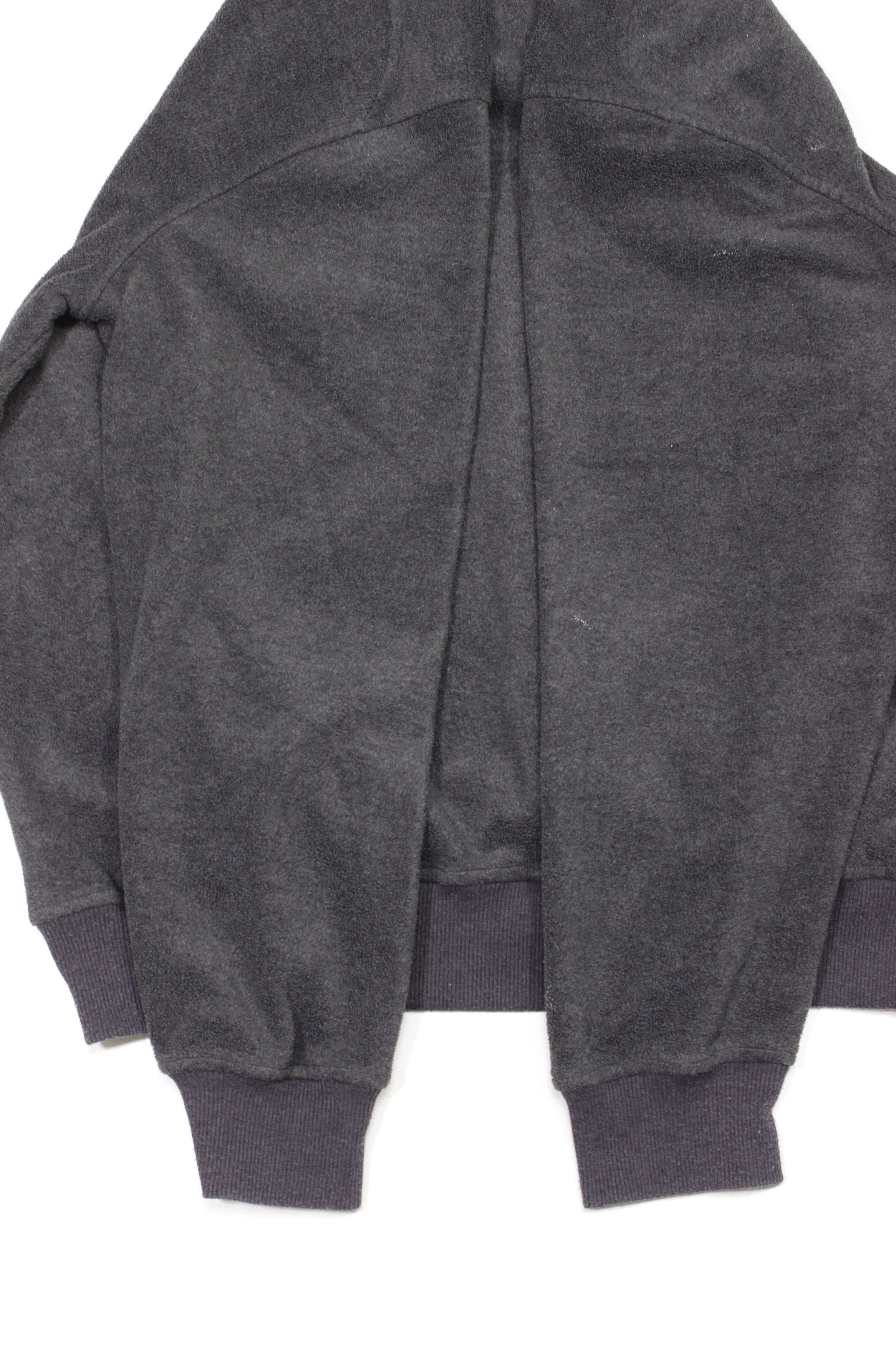 Umbro 90S Logo Fleece Sweatshirt Vintage Size US XL / EU 56 / 4 - 6 Thumbnail