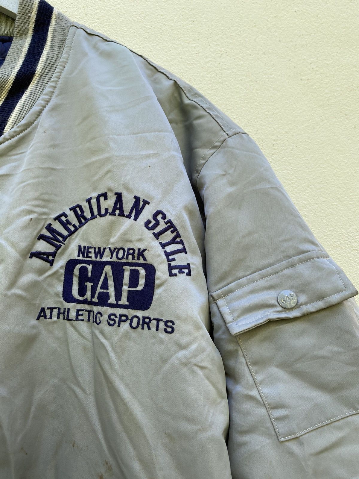 Gap × Vintage Vtg Gap bombers jackets big logo Size US M / EU 48-50 / 2 - 9 Thumbnail