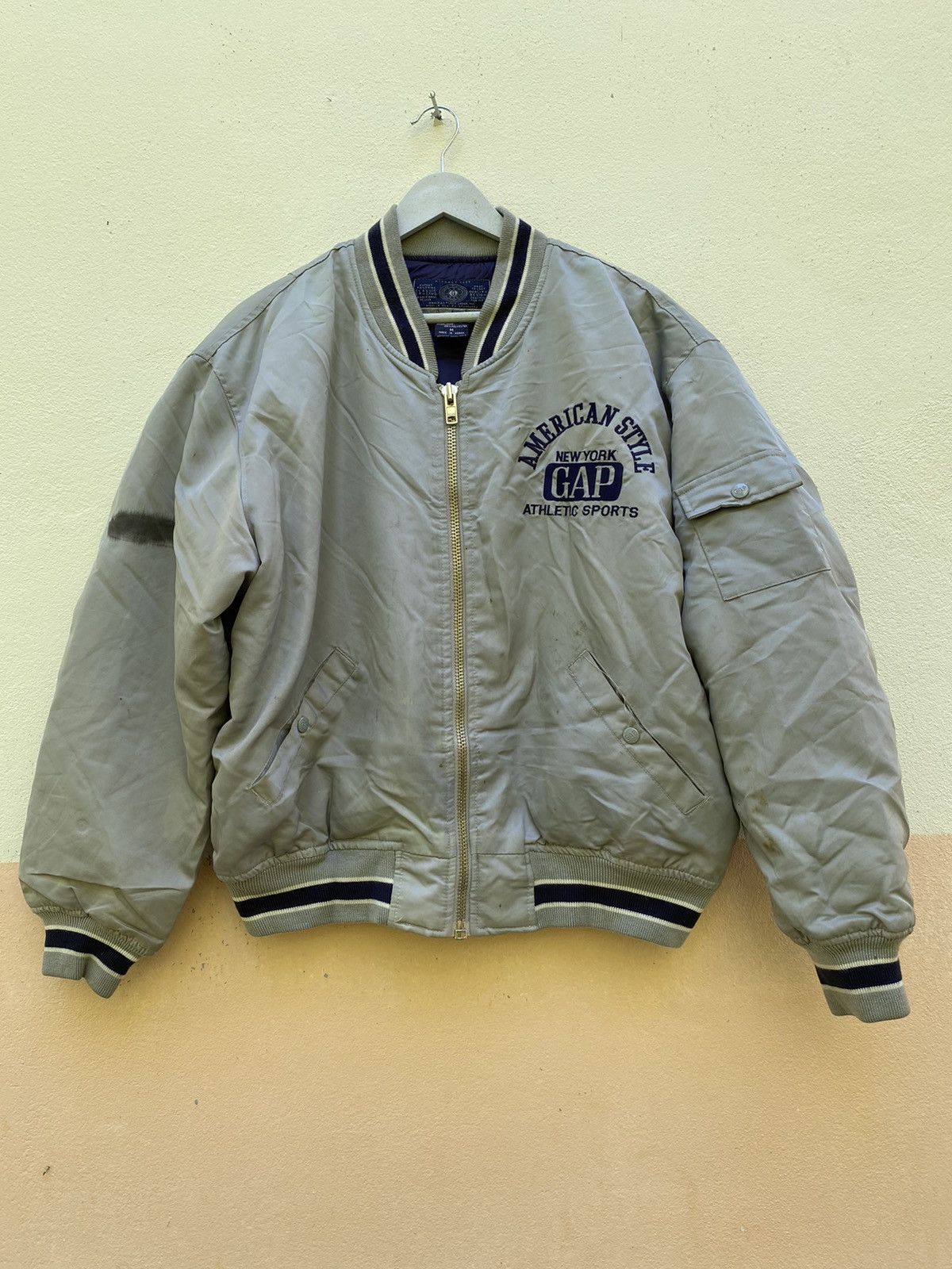 Gap × Vintage Vtg Gap bombers jackets big logo Size US M / EU 48-50 / 2 - 3 Thumbnail