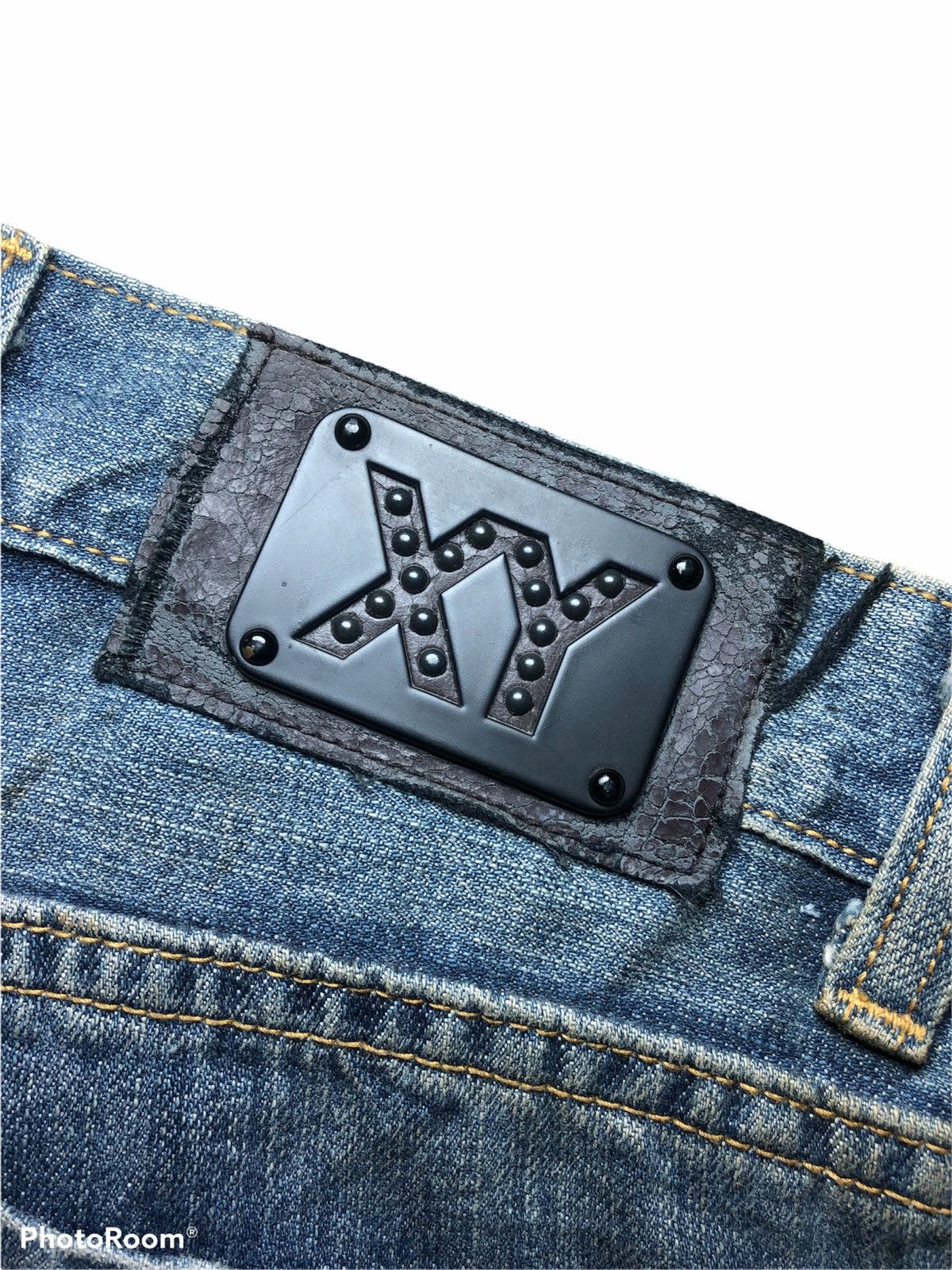 Japanese Brand XRAY PAINTED DISTRESSED DENIM Size US 34 / EU 50 - 5 Thumbnail