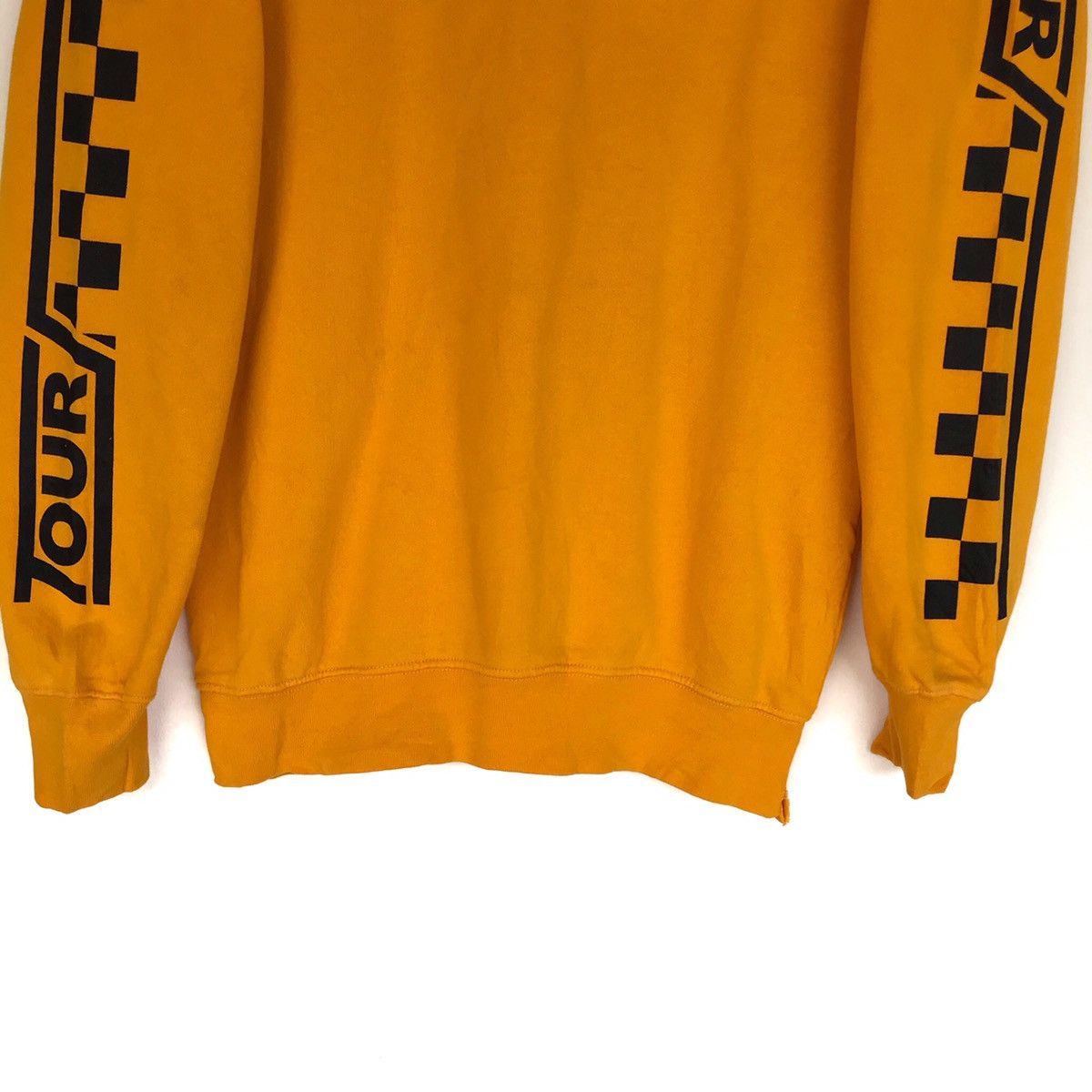 Band Tees Justin bieber tour crewneck sweatshirt Size US M / EU 48-50 / 2 - 2 Thumbnail