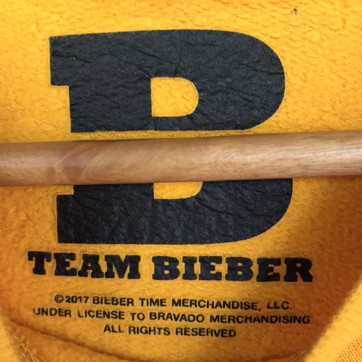 Band Tees Justin bieber tour crewneck sweatshirt Size US M / EU 48-50 / 2 - 7 Thumbnail