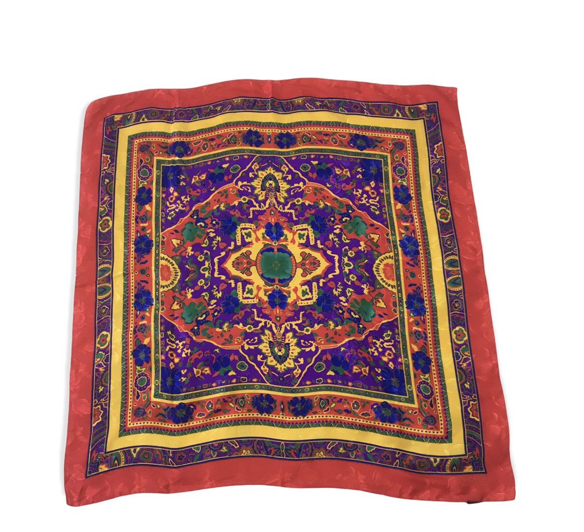 Designer Vintage Andrea Silk Scarf Size ONE SIZE - 1 Thumbnail