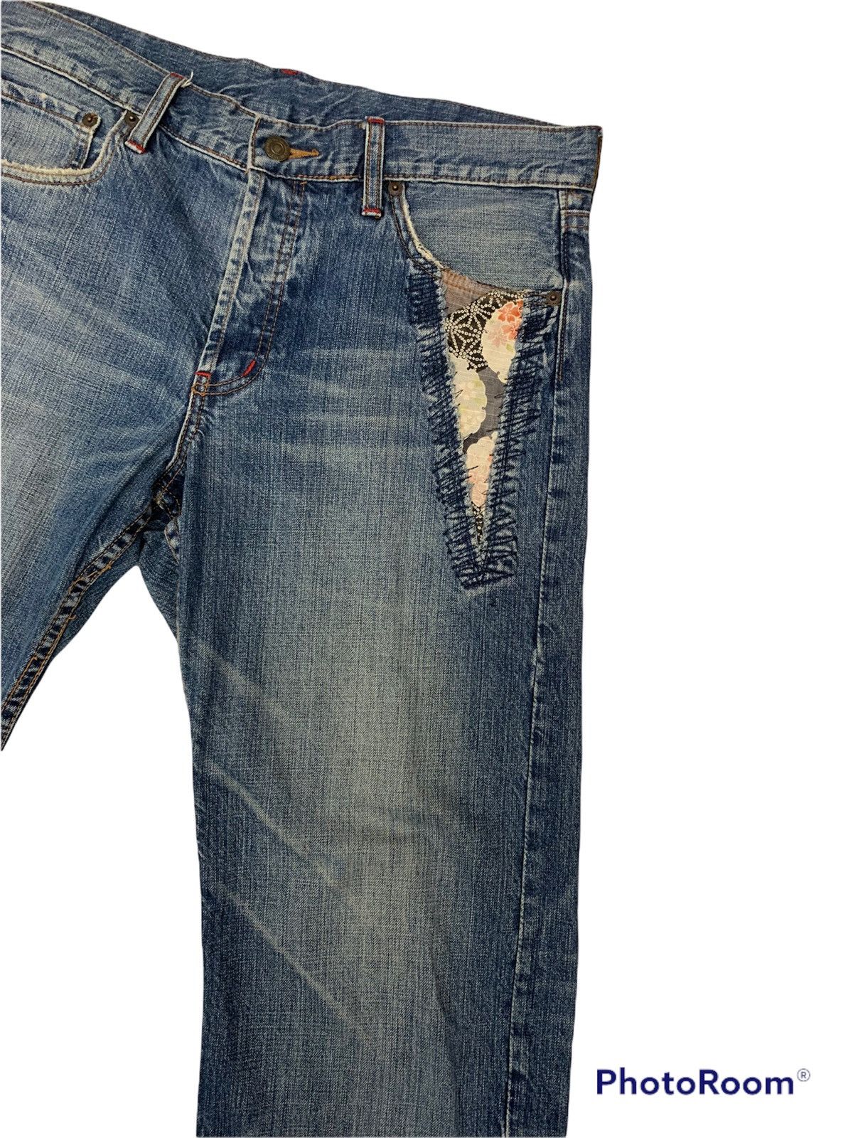 Takeo Kikuchi Takeo kikuchi distressed denim pants traditional design Size US 34 / EU 50 - 4 Thumbnail