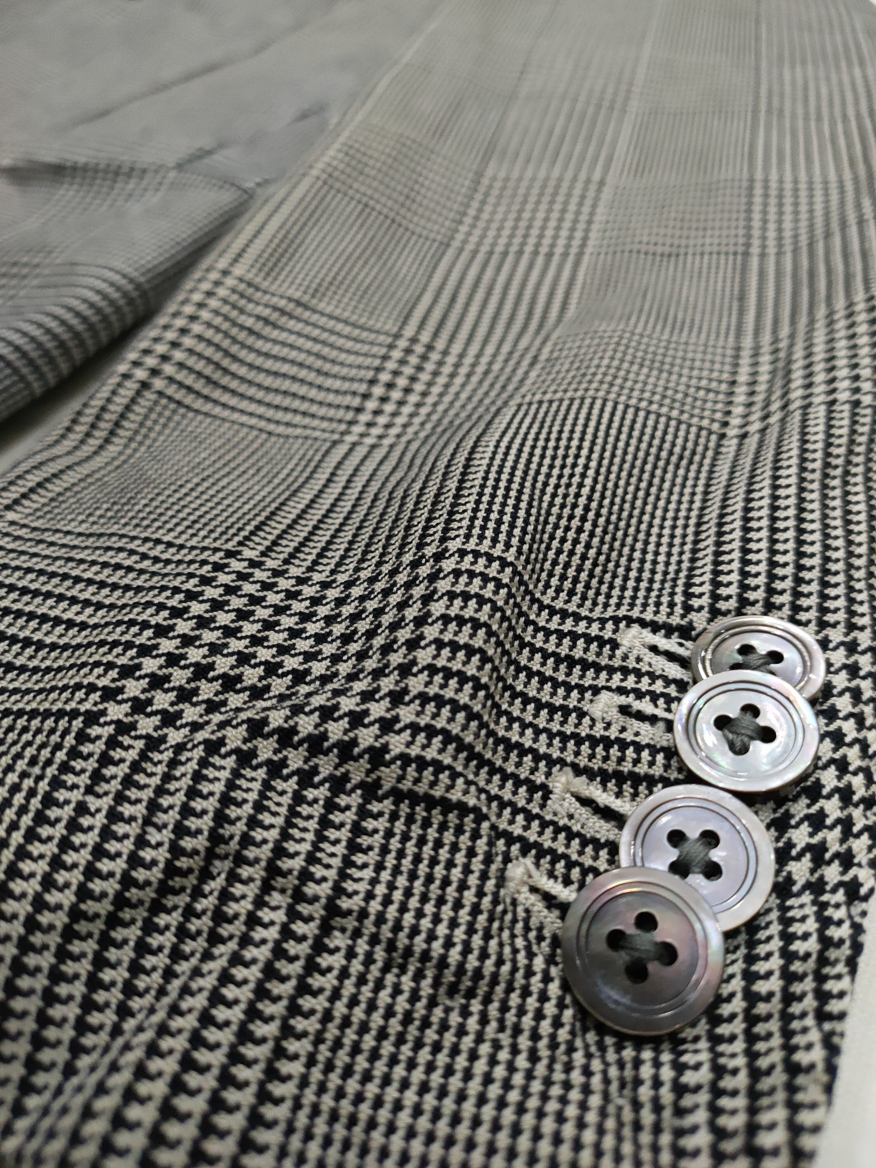 Boglioli VINTAGE BOGLIOLI HOUNDSTOOTH PLAID COAT BLAZER 46R ITALY Size 46R - 4 Thumbnail