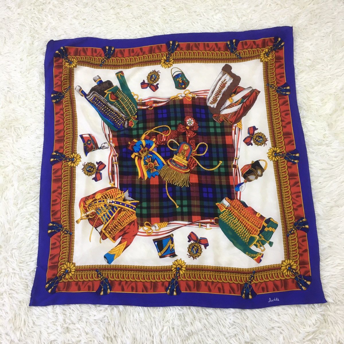 Royal Scarf