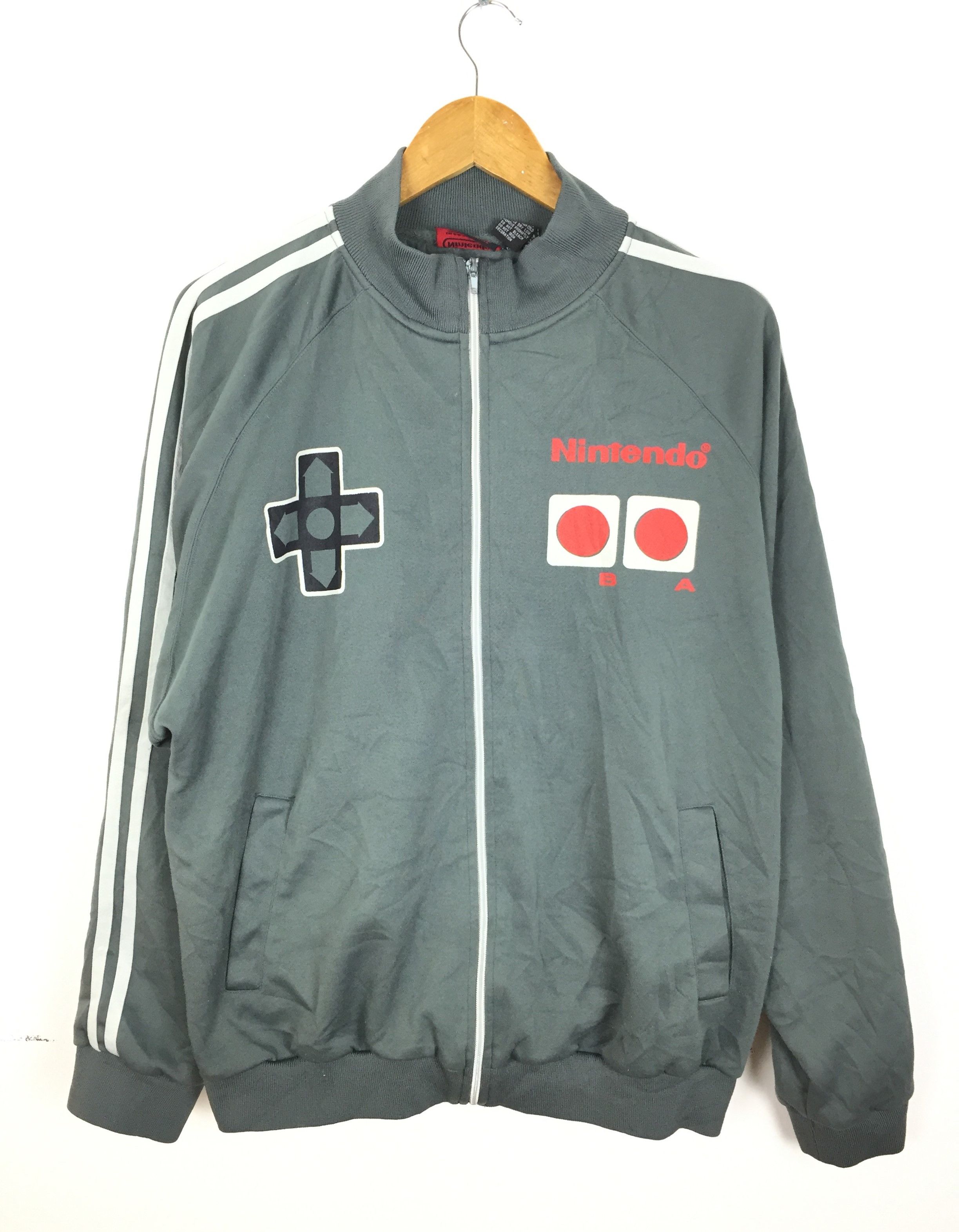 Nintendo Vtg 2004 Nintendo spellout track jacket Size US XL / EU 56 / 4 - 3 Thumbnail
