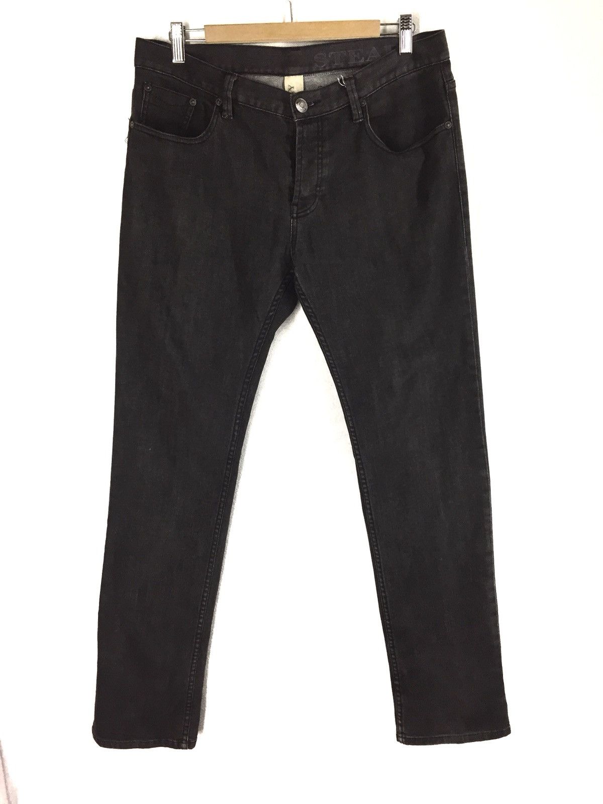 Burberry London Steadman offers black jeans.