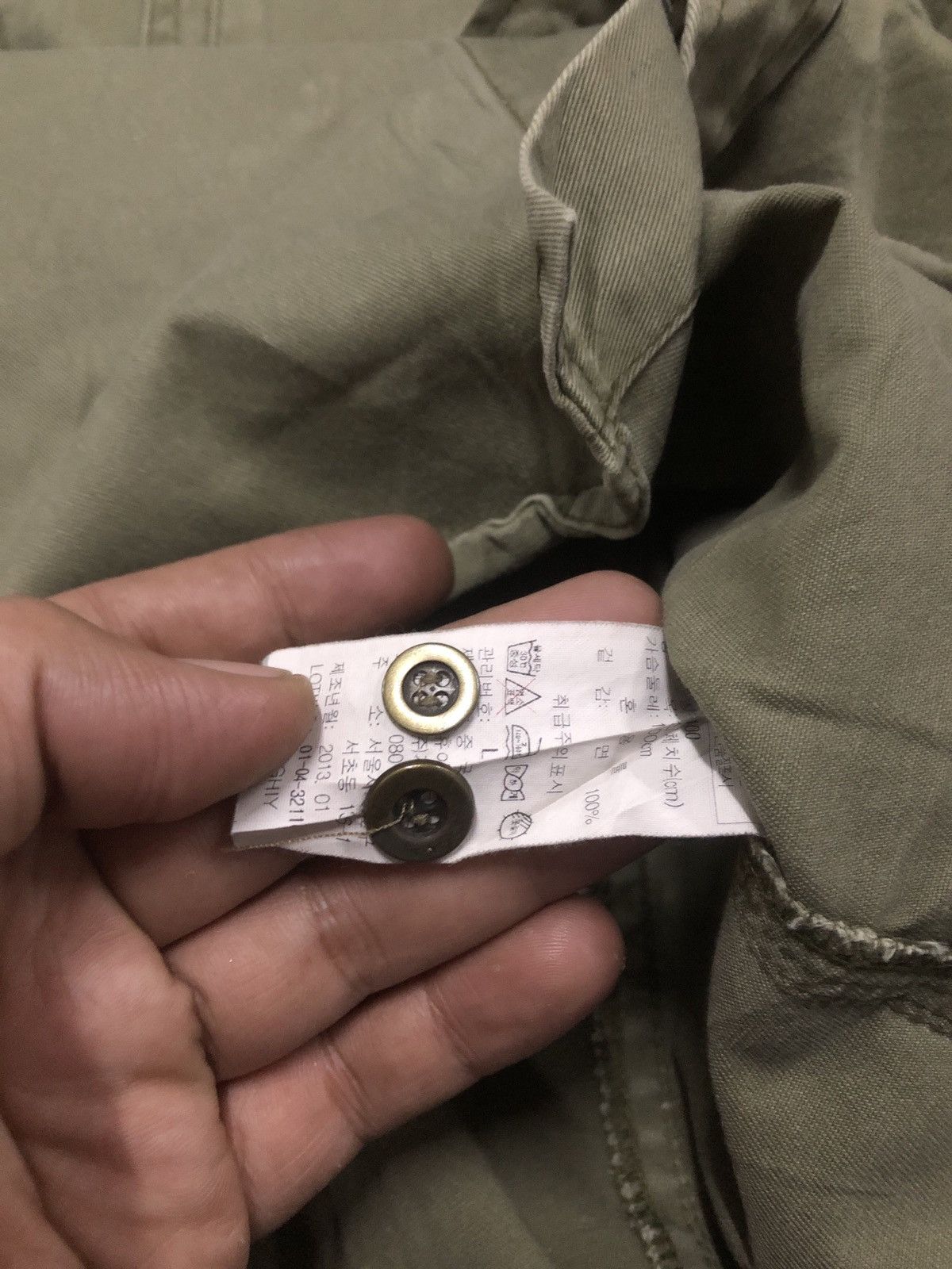 Giordano 🔥SALE🔥GIORDANO BUTTON UPS SHIRTS GREEN ARMY Size US L / EU 52-54 / 3 - 6 Thumbnail