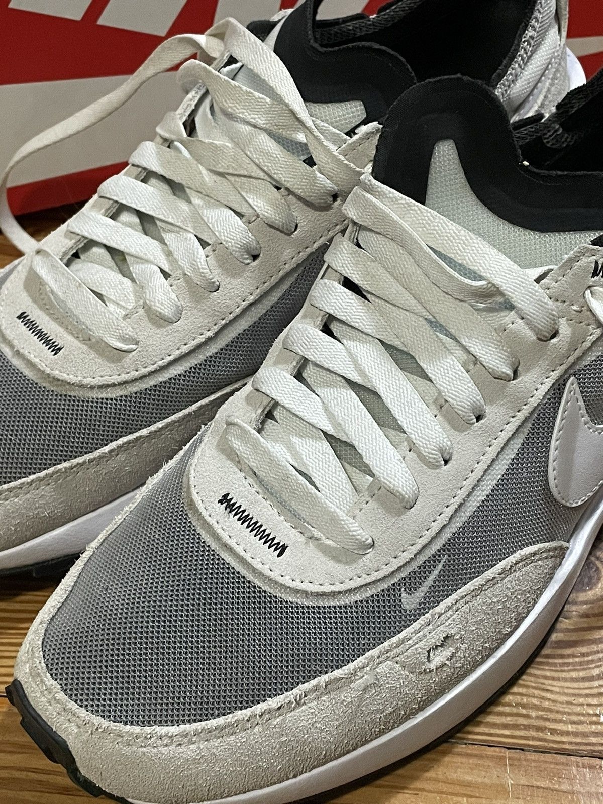 Nike Nike Waffle One Size US 9 / EU 42 - 2 Thumbnail