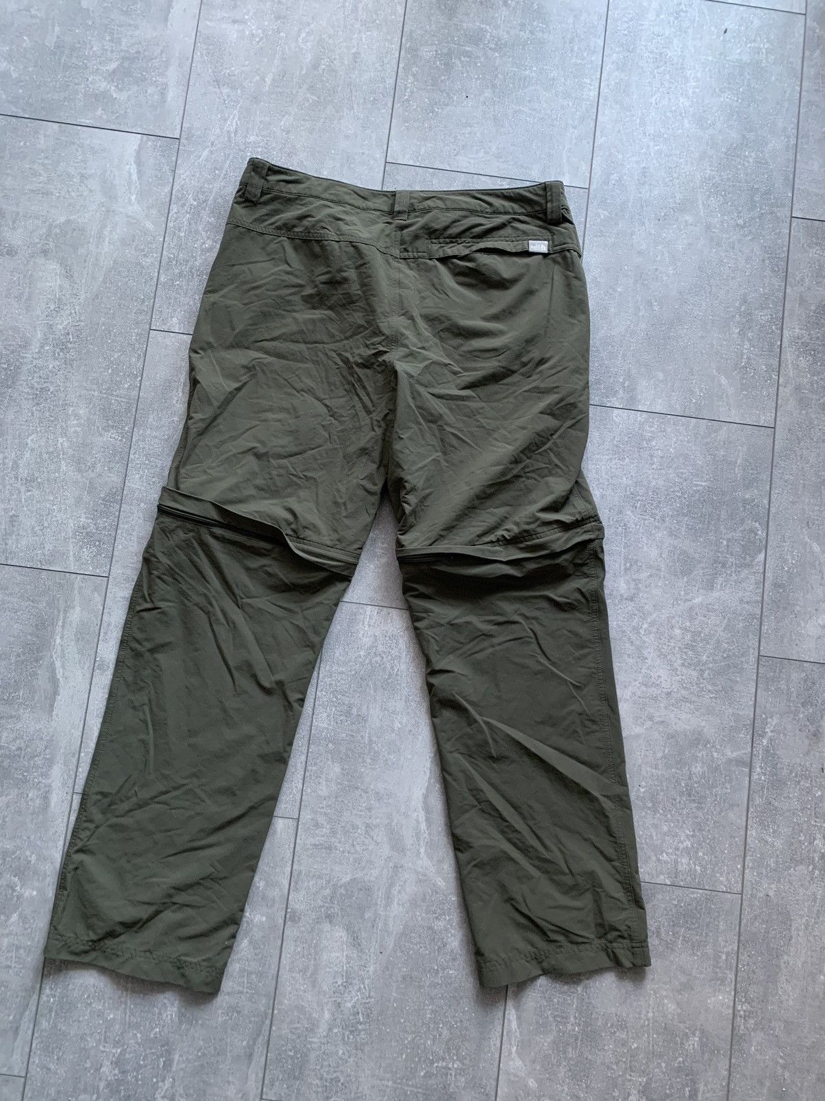 The North Face × Vintage The North Face nylon transformer cargo khaki pants Size US 36 / EU 52 - 8 Thumbnail