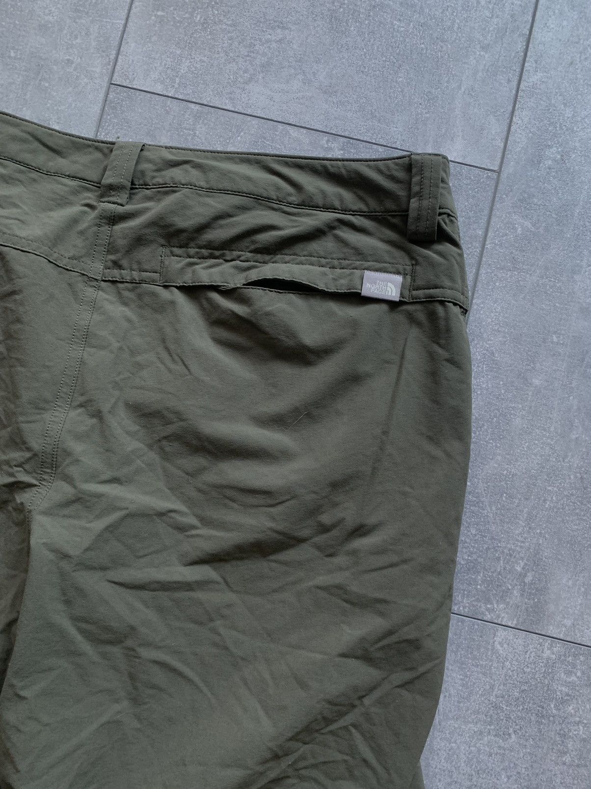 The North Face × Vintage The North Face nylon transformer cargo khaki pants Size US 36 / EU 52 - 9 Thumbnail