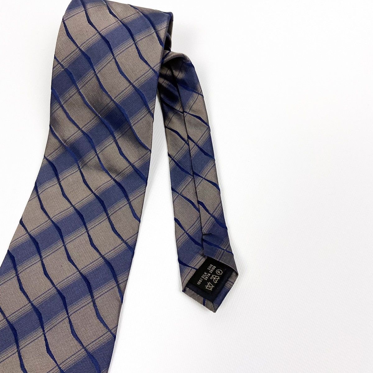 Ermenegildo Zegna Vintage 90’s Ermenegildo Zegna tie Rare design Size ONE SIZE - 2 Thumbnail