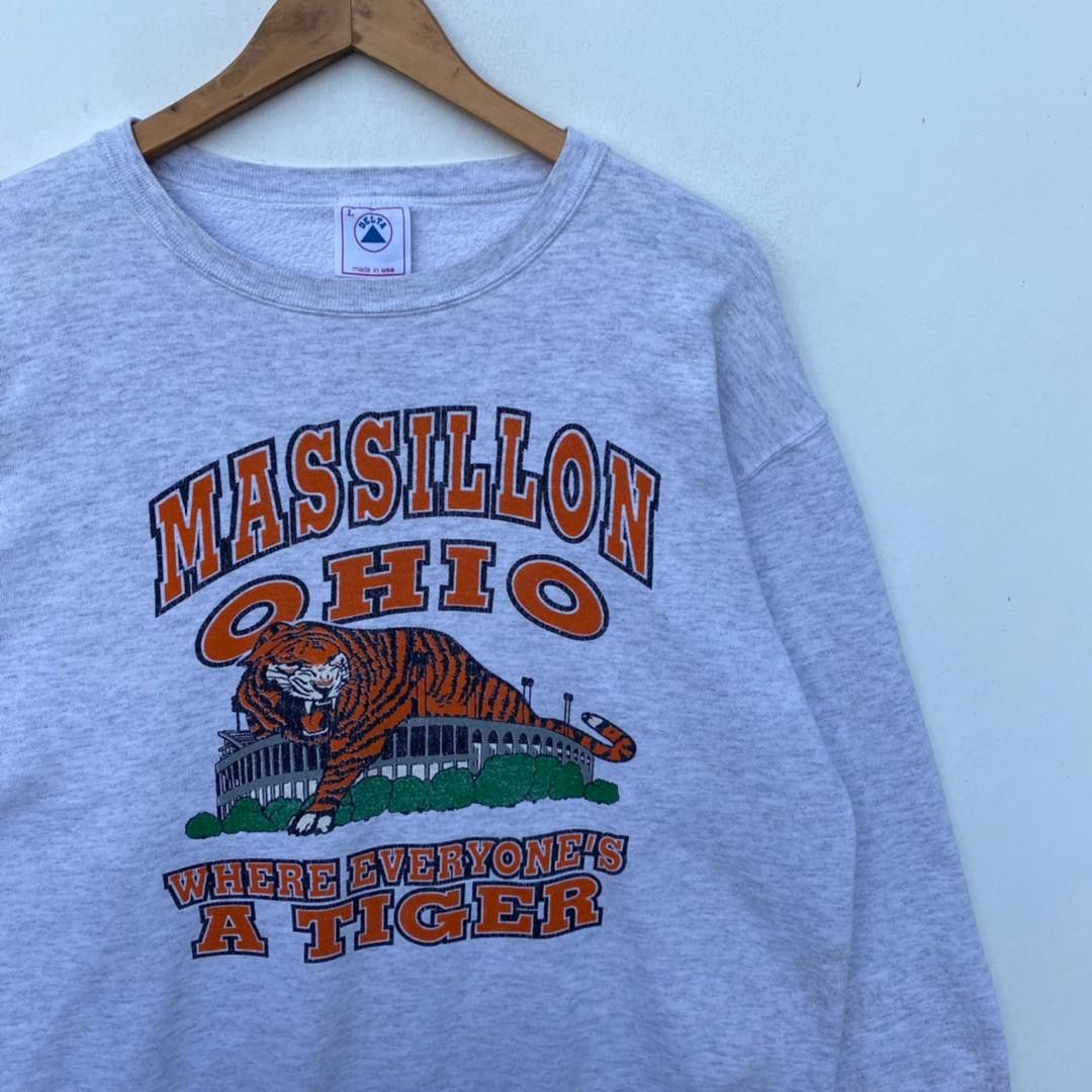 VINTAGE MASSILLON OHIO SWEATSHIRT LARGE PULLOVER