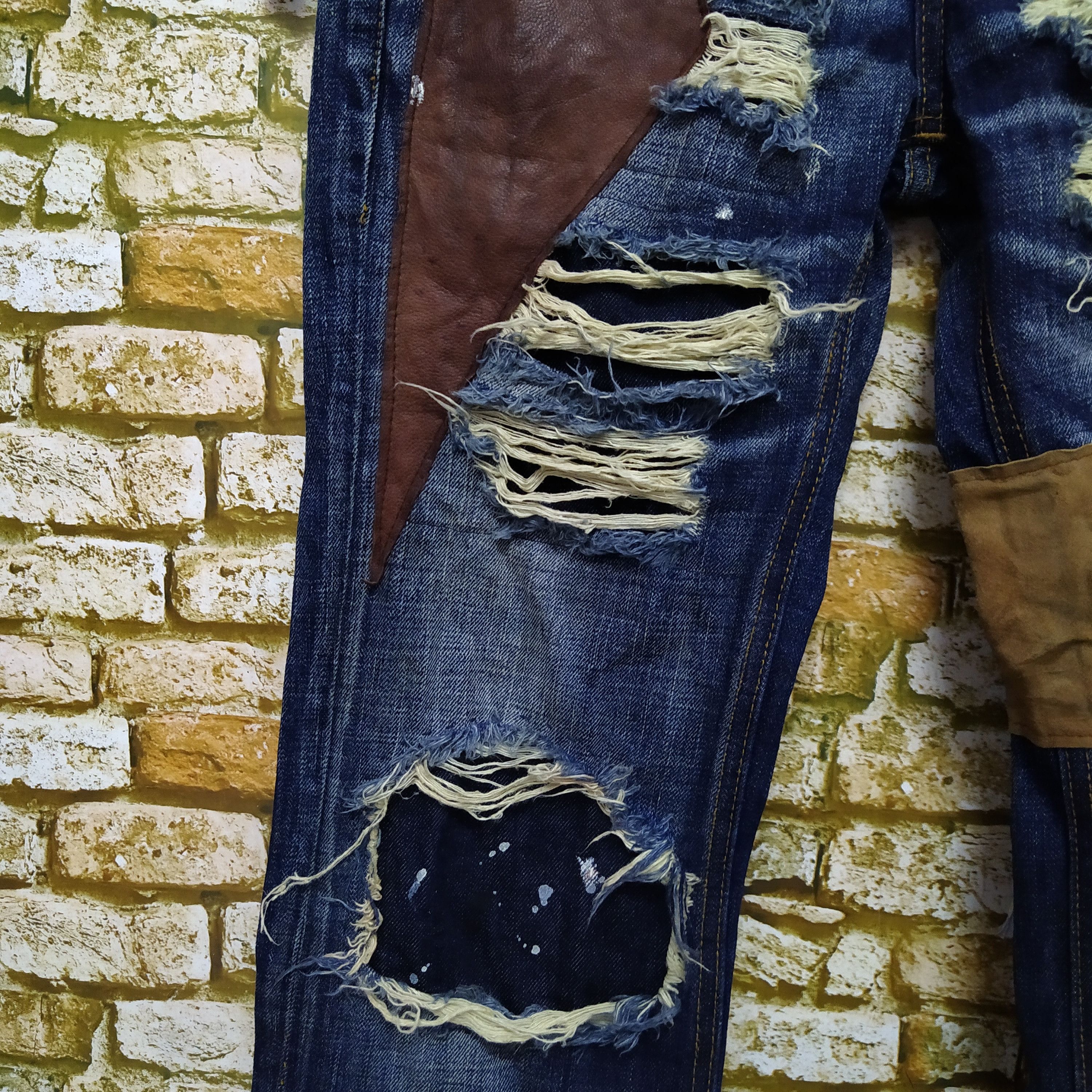 Japanese Brand BAP BOND & PEACE DENIM BORO LEATHER DISTRESSED DENIM (D212) Size US 30 / EU 46 - 4 Thumbnail