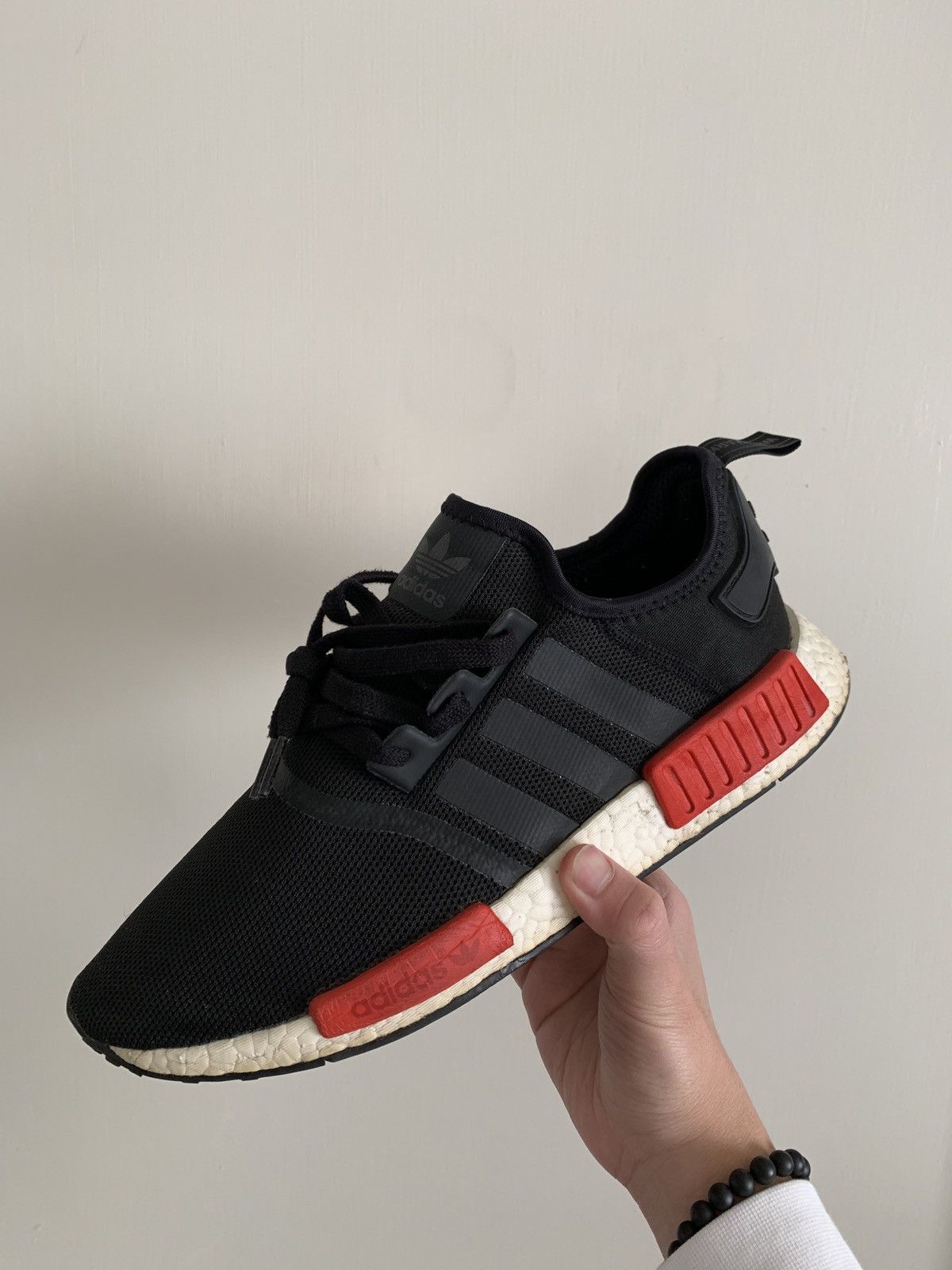 nmd r1 bred