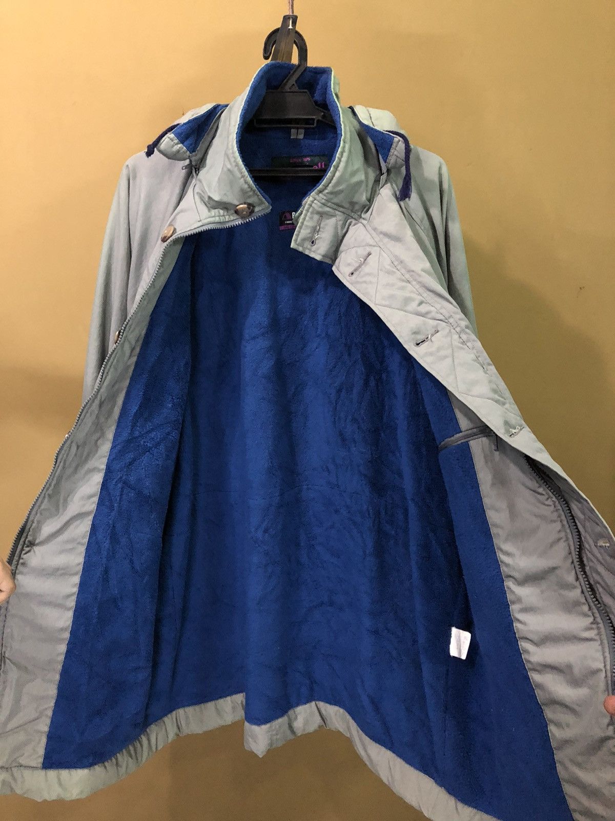 Montbell Mont-Bell Windbreaker Hoodie Jacket Size US L / EU 52-54 / 3 - 4 Thumbnail