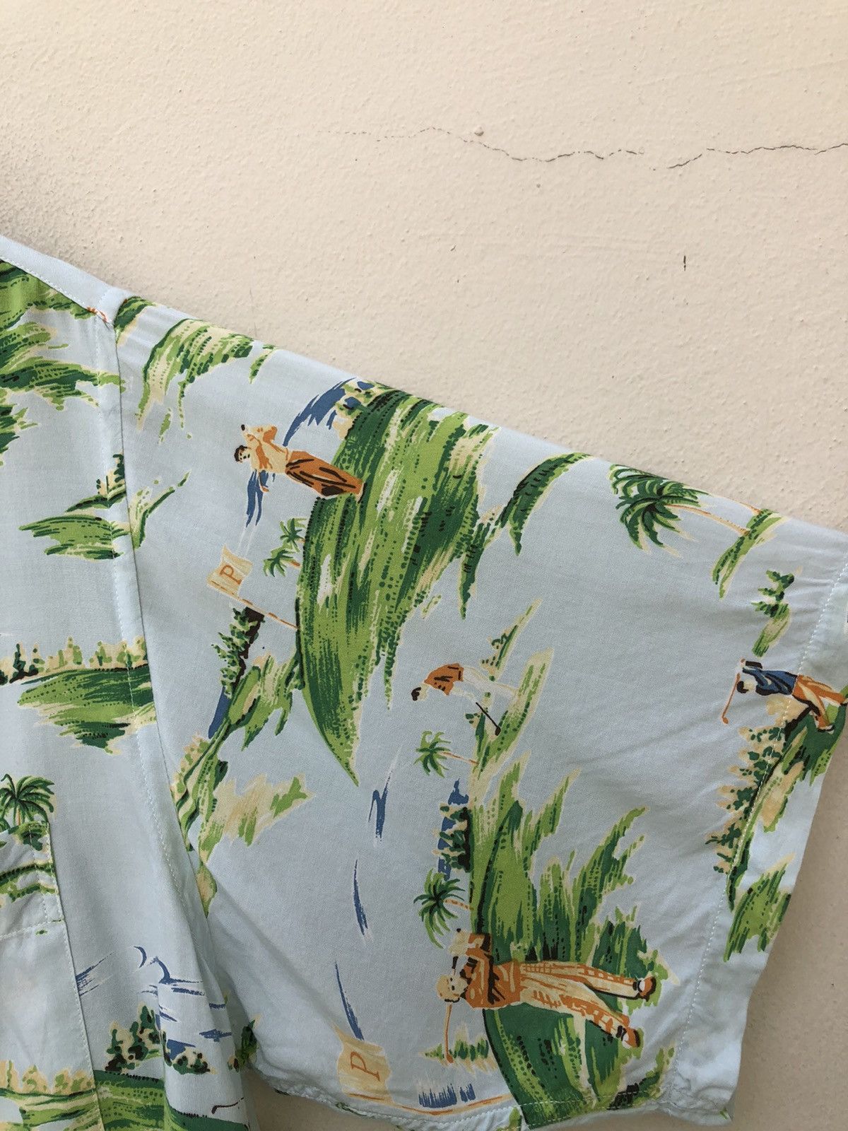 Mademoiselle Non Non Vintage PAPAS Japan Golf Island Rayon Baggy Hawaiian Shirt Size US M / EU 48-50 / 2 - 7 Thumbnail