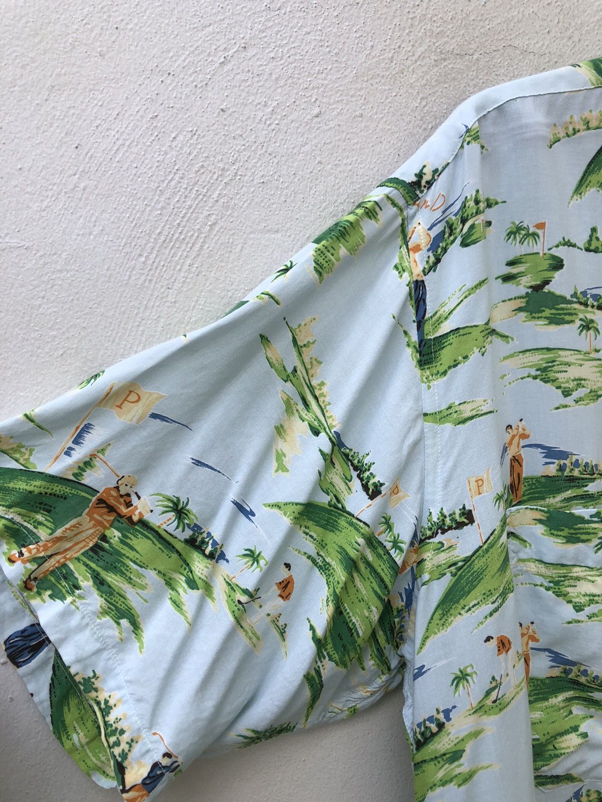 Mademoiselle Non Non Vintage PAPAS Japan Golf Island Rayon Baggy Hawaiian Shirt Size US M / EU 48-50 / 2 - 10 Thumbnail