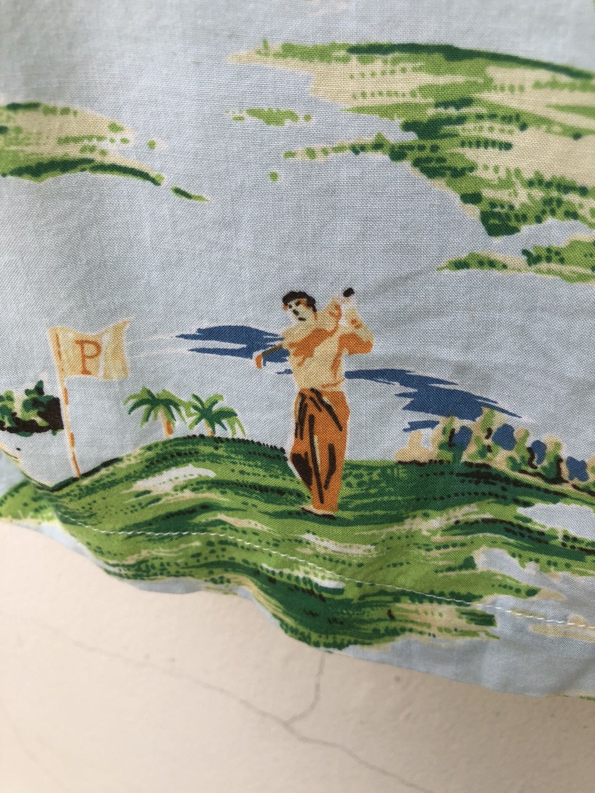 Mademoiselle Non Non Vintage PAPAS Japan Golf Island Rayon Baggy Hawaiian Shirt Size US M / EU 48-50 / 2 - 12 Thumbnail