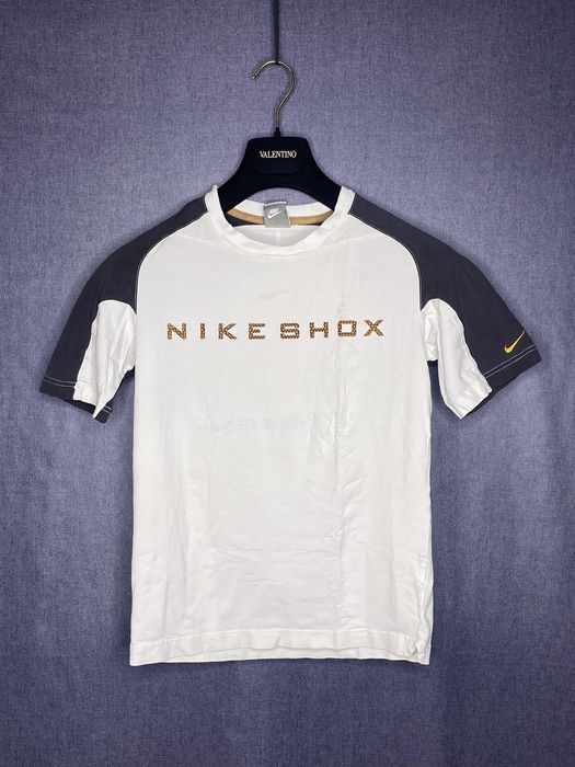 Nike shox deals t shirt