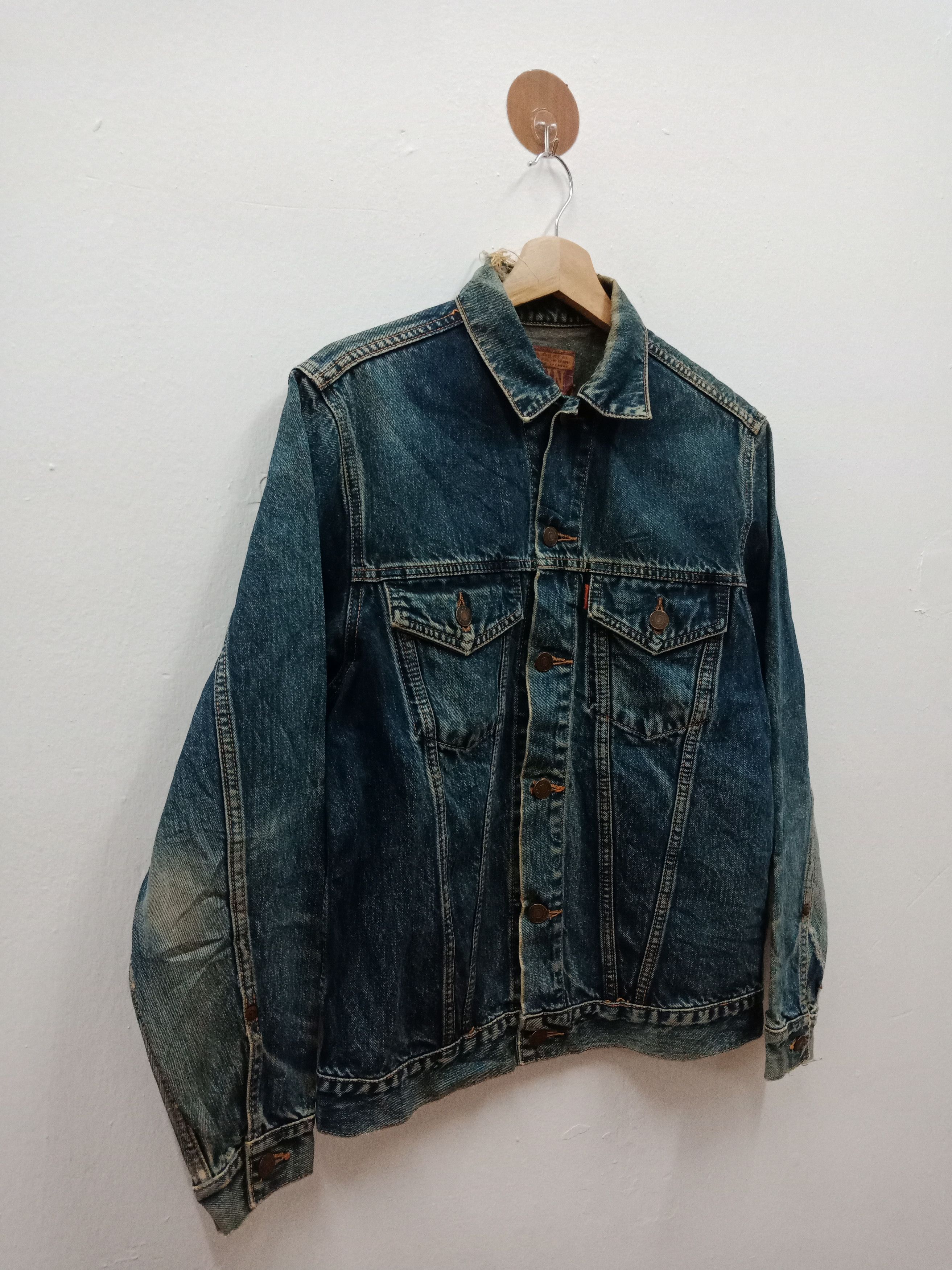 Edwin Edwin Rusty Washed Blue Distressed Trucker Size US M / EU 48-50 / 2 - 4 Thumbnail