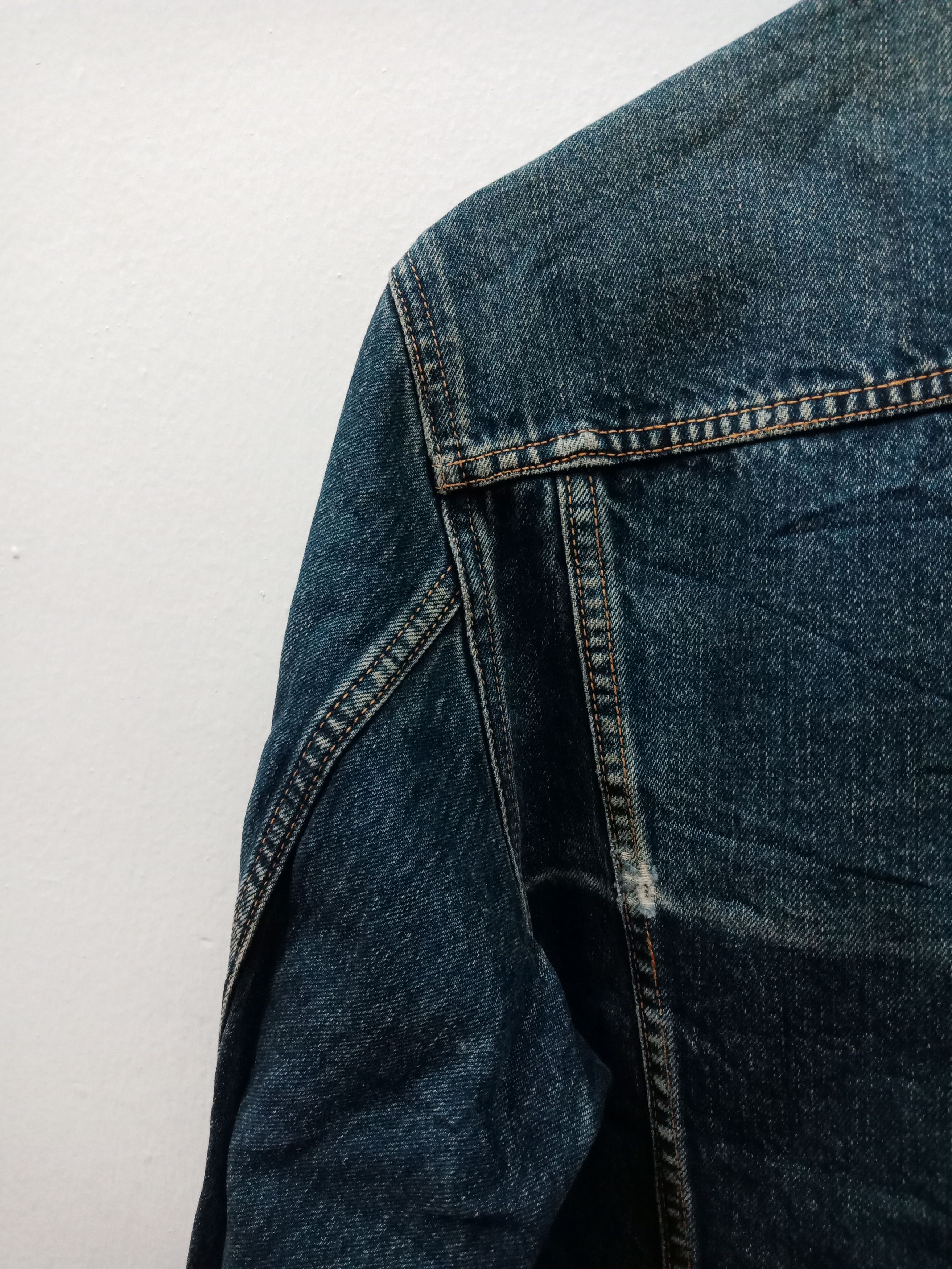Edwin Edwin Rusty Washed Blue Distressed Trucker Size US M / EU 48-50 / 2 - 6 Thumbnail